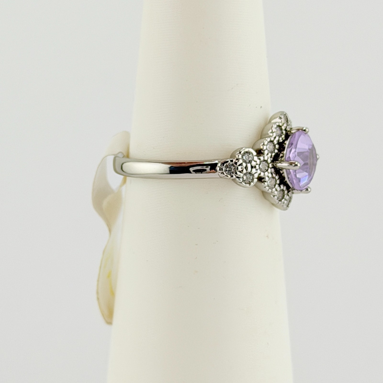 Bomb Party Ring Sz 7 “Certain Of You” Light Amethyst on Rhodium RBP3372 RETRO