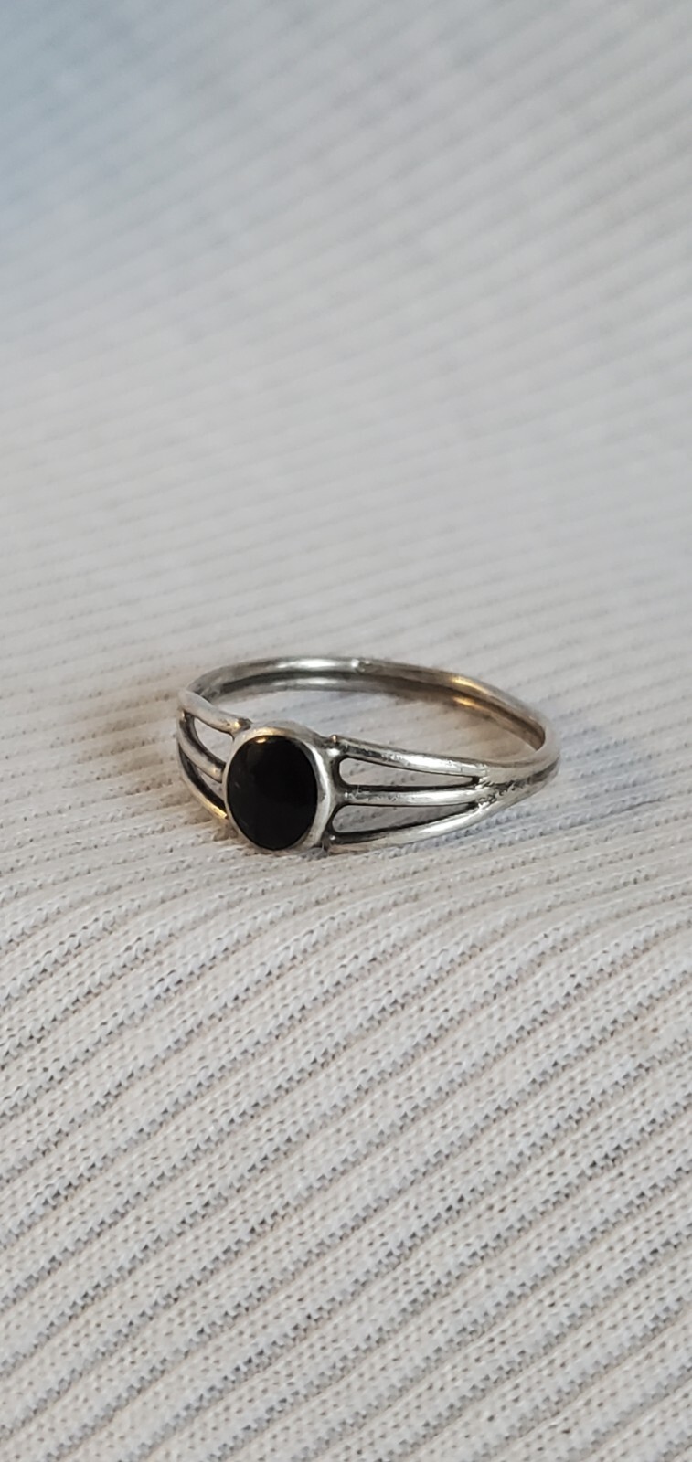 925 Sterling Silver Vintage Real Black Onyx Gem Ring