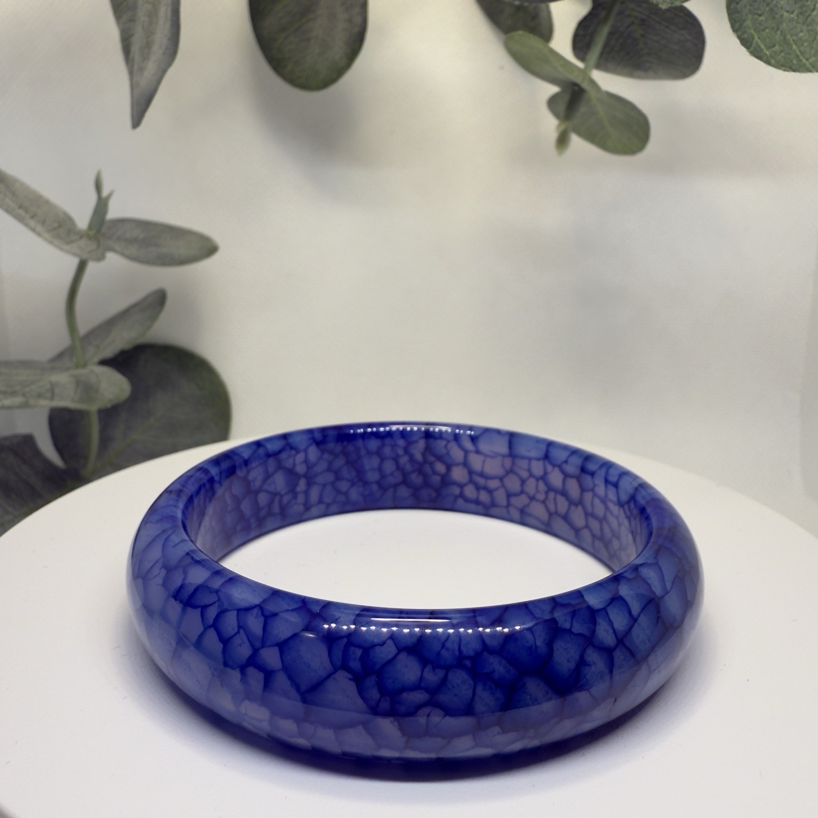 Dragon Vein Hard Bangle Size: 58.4MM Width: 15.4MM