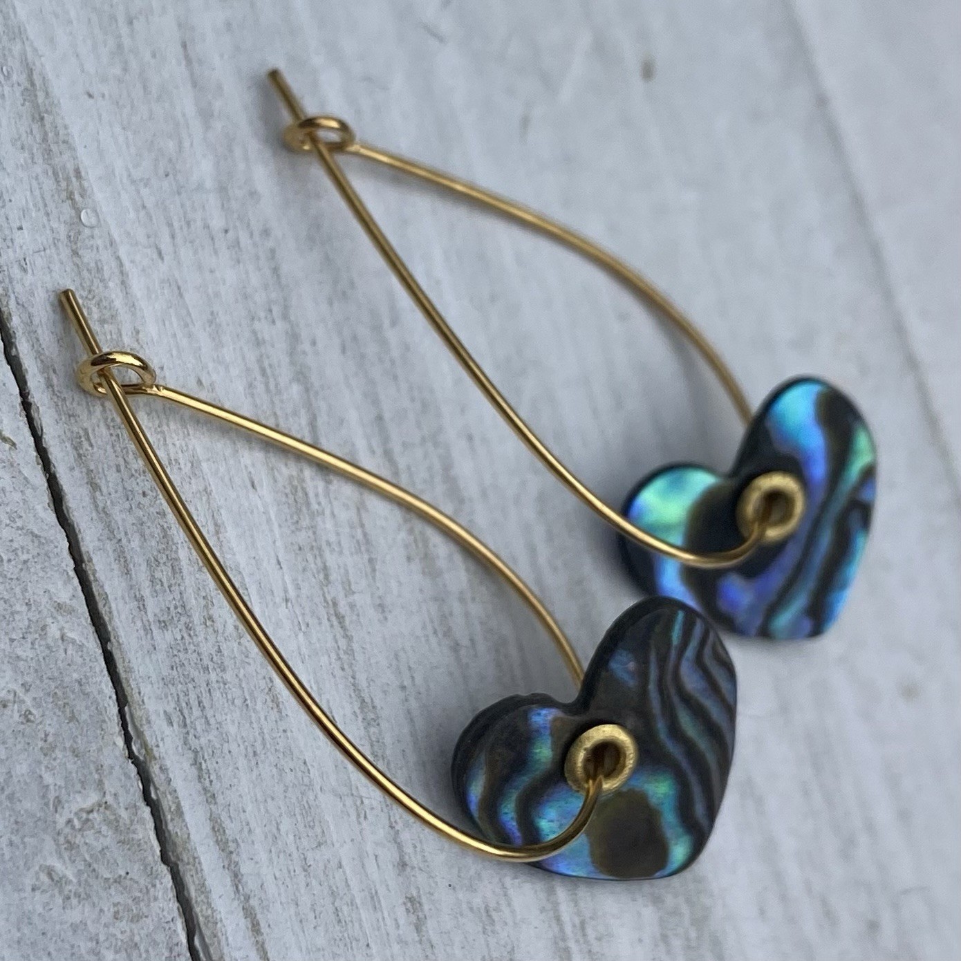 Min Favorit Abalone Shell Heart & Gold Pl Artisan Teardrop Hoop Earrings
