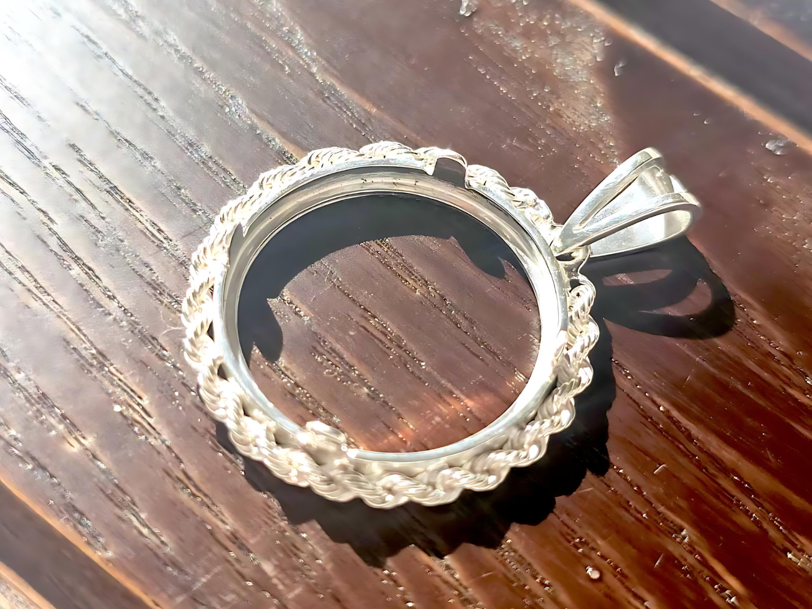 925 Sterling Silver Prong Back Illusion Rope Bezel for 22mm Nickel 5 Cent Coins