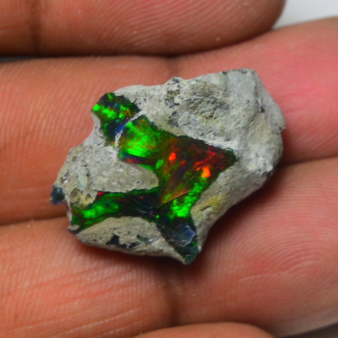 21.10 Cts Smooth Black Ethiopian Opal Rough, Ideal for Jewelry – Smoked Opal Raw
