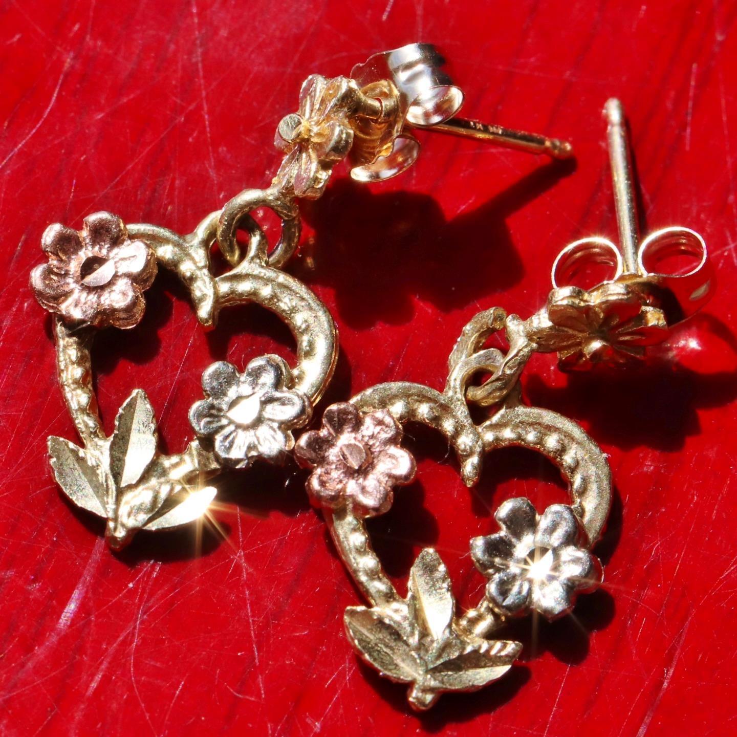 14k gold multi tone earrings 0.75″ dangle rose heart vintage 1.8g Fortunoff N280