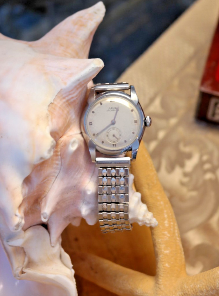 Mid-20th Century ARVO ICABLOC Wristwatch – Nice Kreisler Diamond Mesh Band