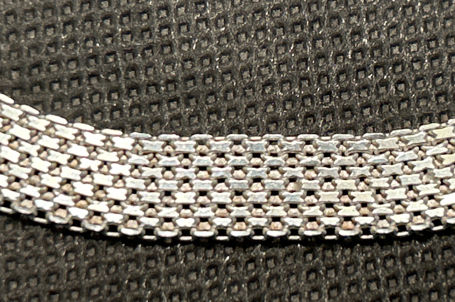 Italian 925 Sterling Silver (16.9 g) Flat Woven Chain 18″ X 5/8″ w/ 2″ extender