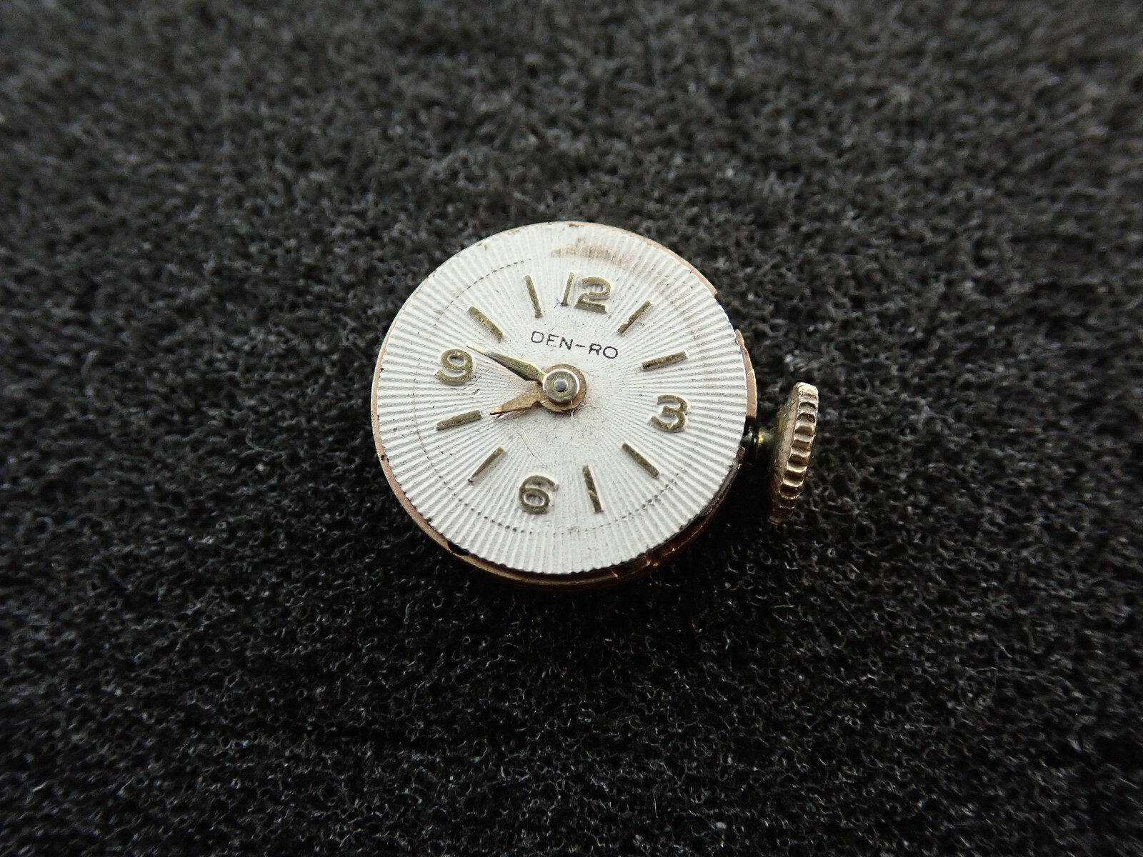 LADIES 13.7MM DEN-RO JERIAM WATCH CO. WRIST WATCH MOVEMENT CAL. F 21 – RUNNING