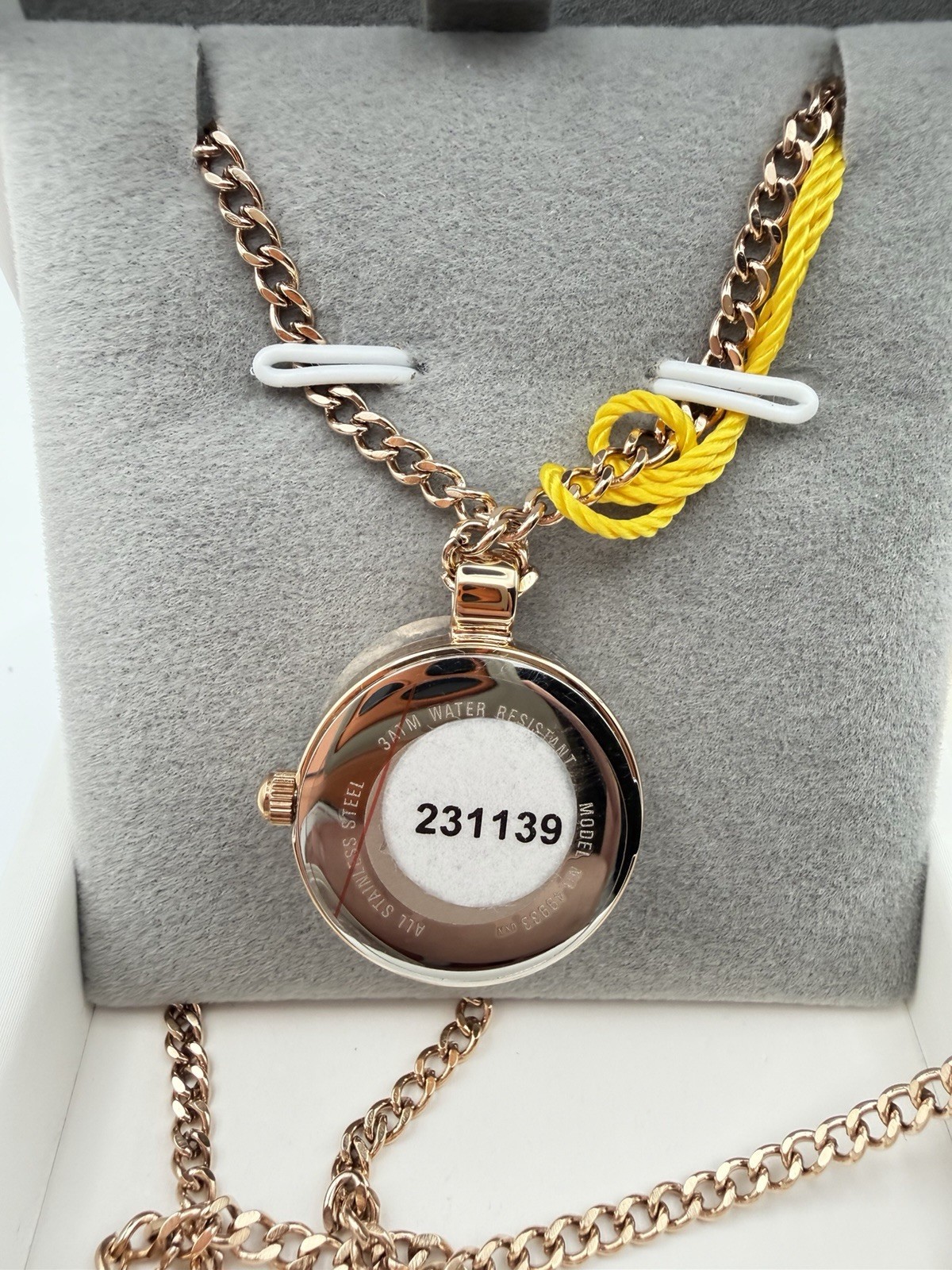 49933-Invicta Mini Angel Necklace Watch With Mother Of Pearl. Rose Gold. 22.5mm