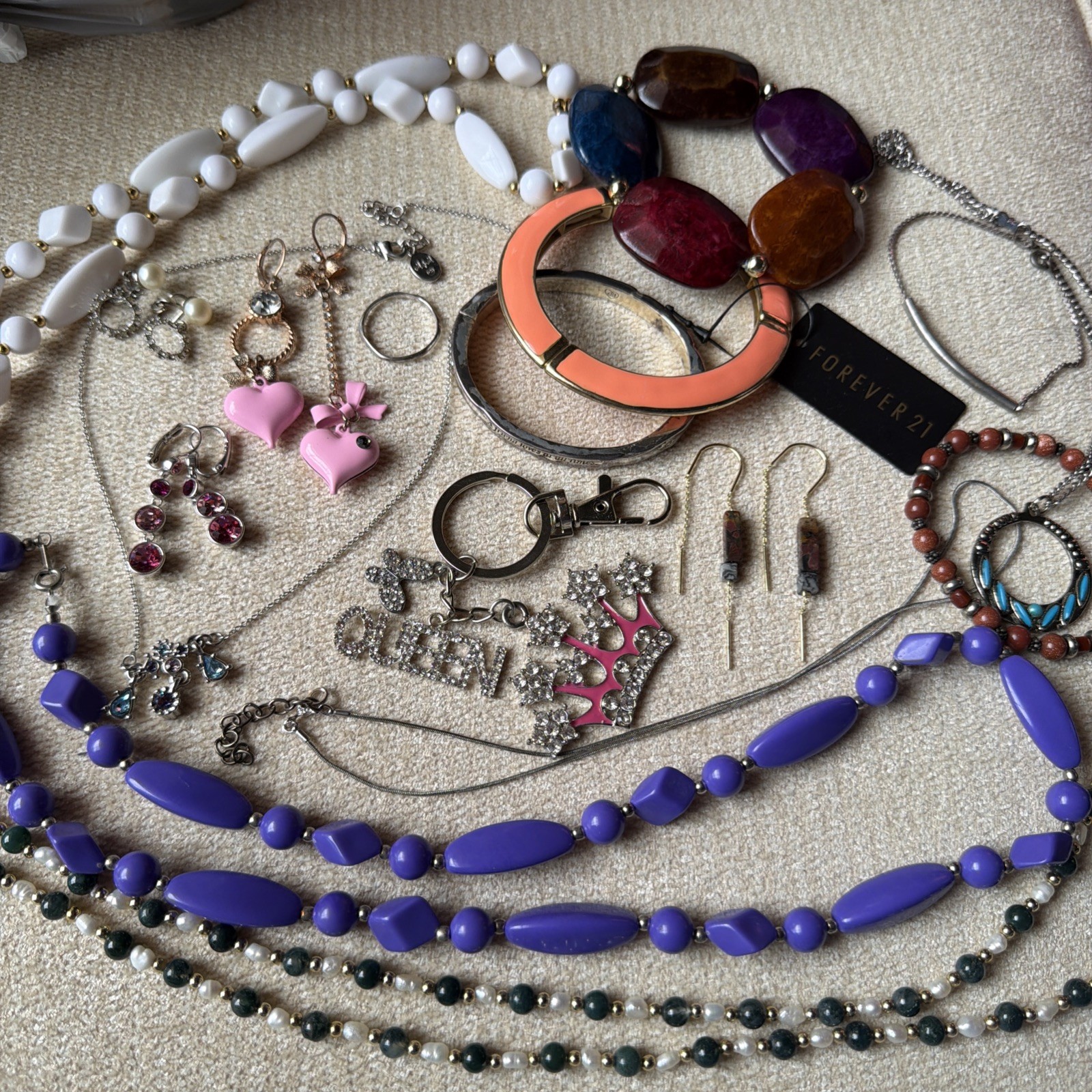 Mixed Jewelry lot of 16 Vintage and modern Some marked Estate Sale Find