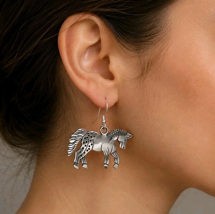 Native American Sterling Silver Horse Dangle Earrings Louise Yazzie Signed LY