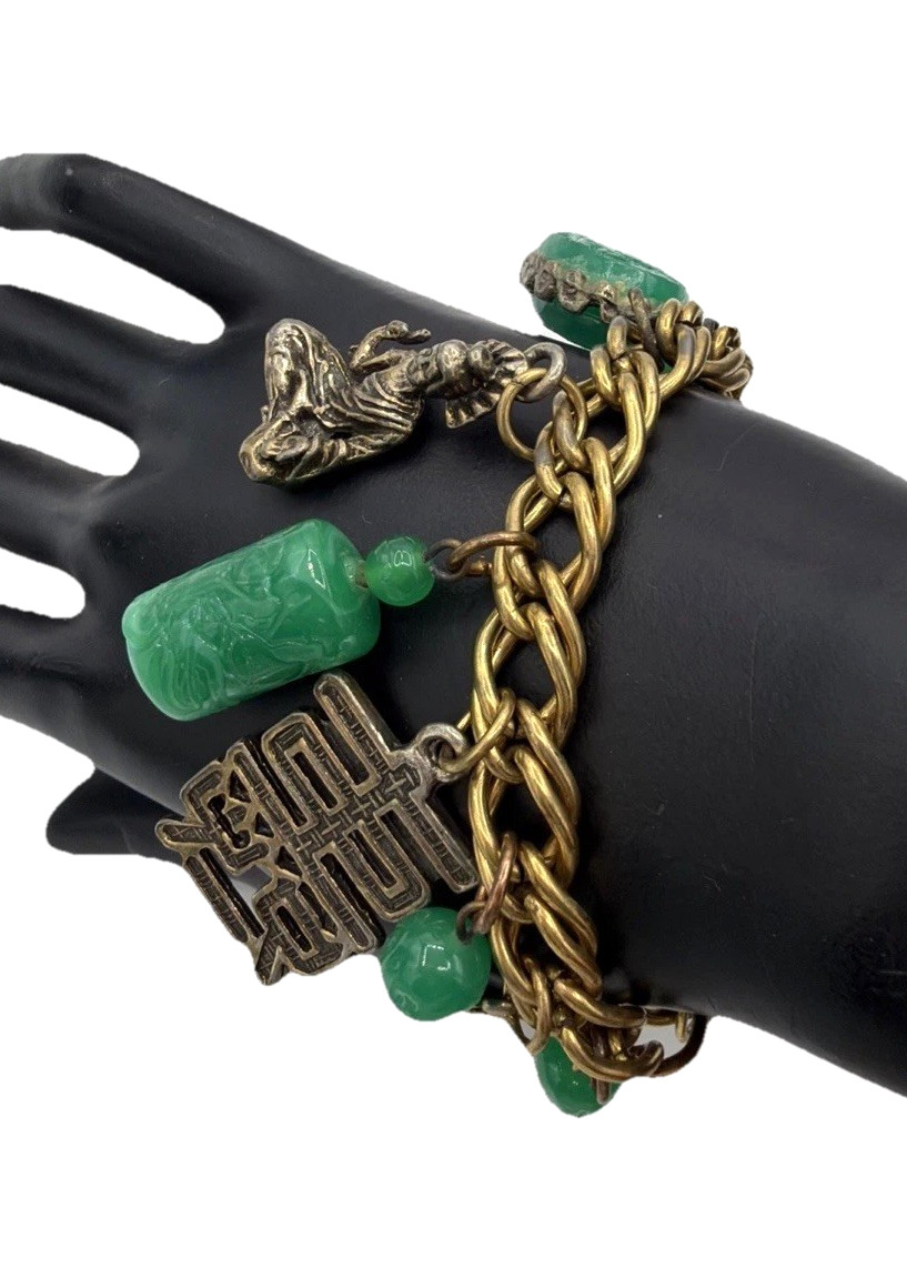 Vintage Gold Tone FOB Bracelet Green Carved Stone Jade‑Style Charms Asian Motif