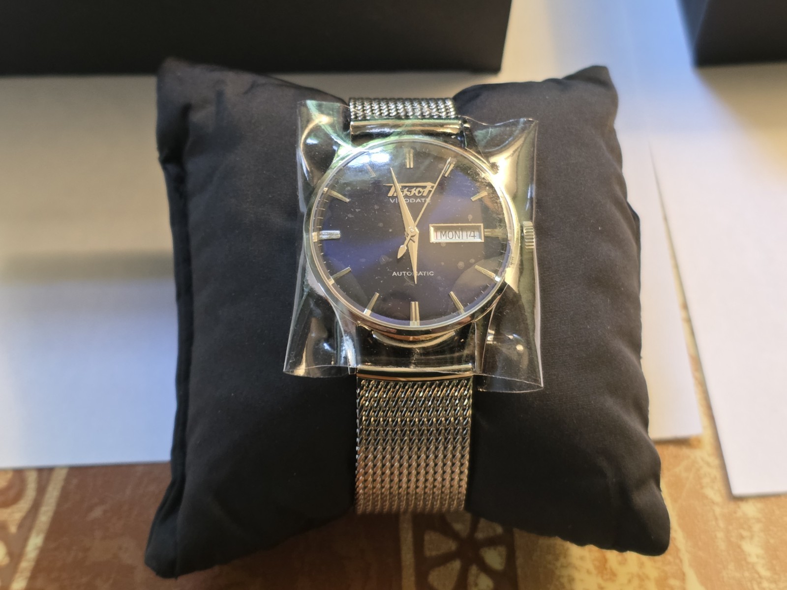 TISSOT HERITAGE VISODATE AUTOMATIC Blue Dial Swiss Made T019.430.11.041.00 W BOX