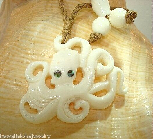 42MM CARVED WATER BUFFALO BONE HAWAIIAN HE’E TAKO OCTOPUS PAUA ABALONE NECKLACE