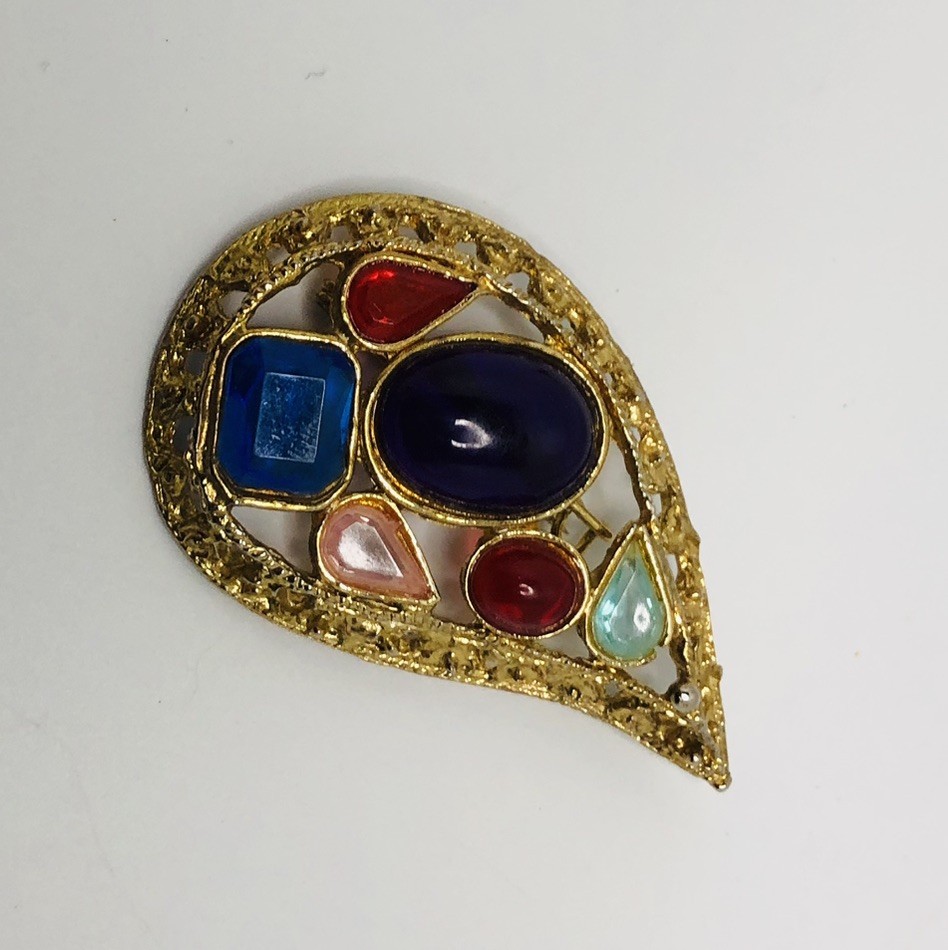 Vintage fruit salad goldtone brooch 2 1/2 inches