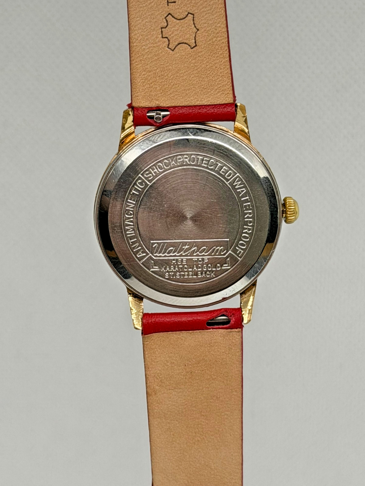 Vintage Waltham 17 Jewel Swiss Manual Wind Men’s Watch Gold Tone Red Leather
