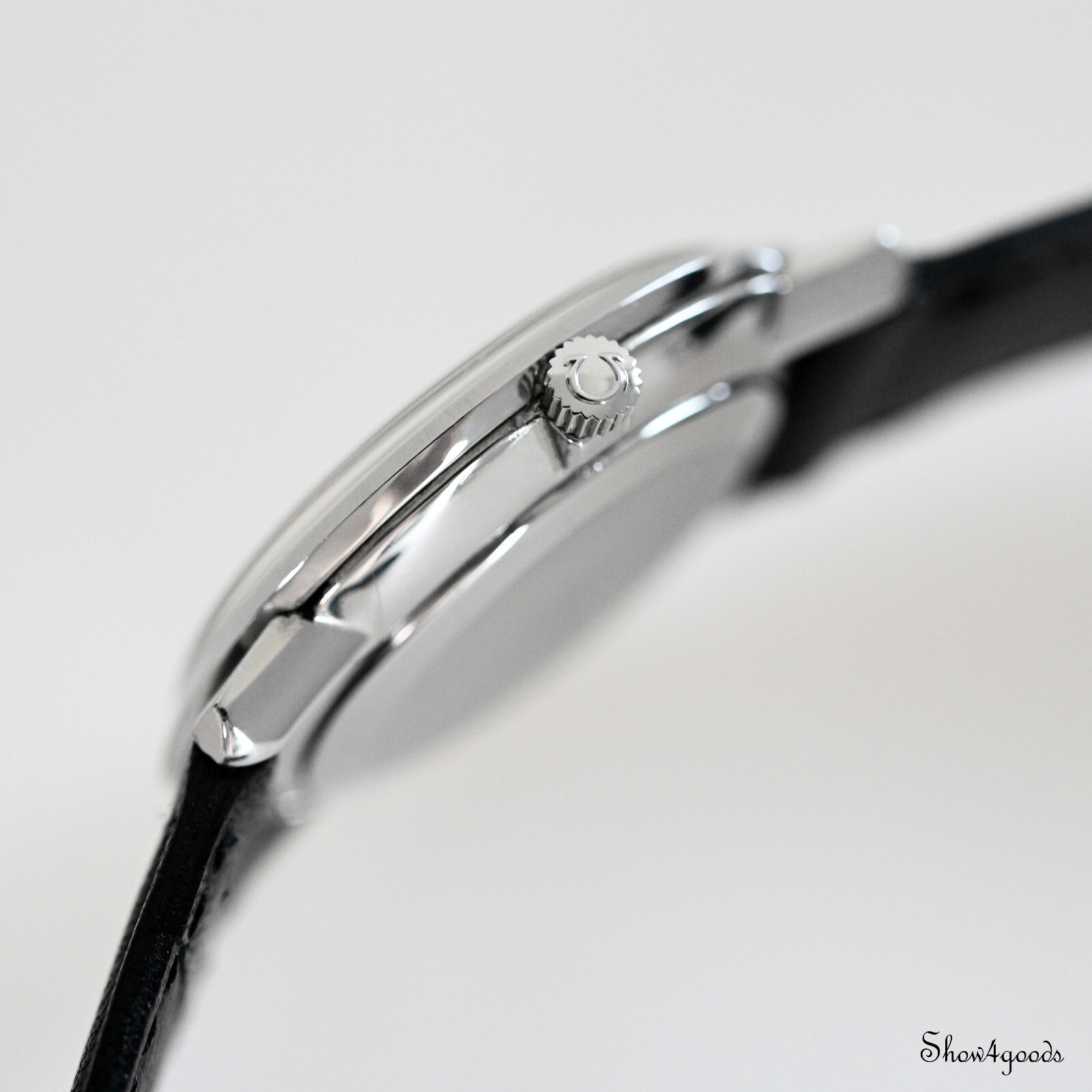 Omega De Ville 111.077 Cal 620 Manual Never Polished Roman Numerals – 1970