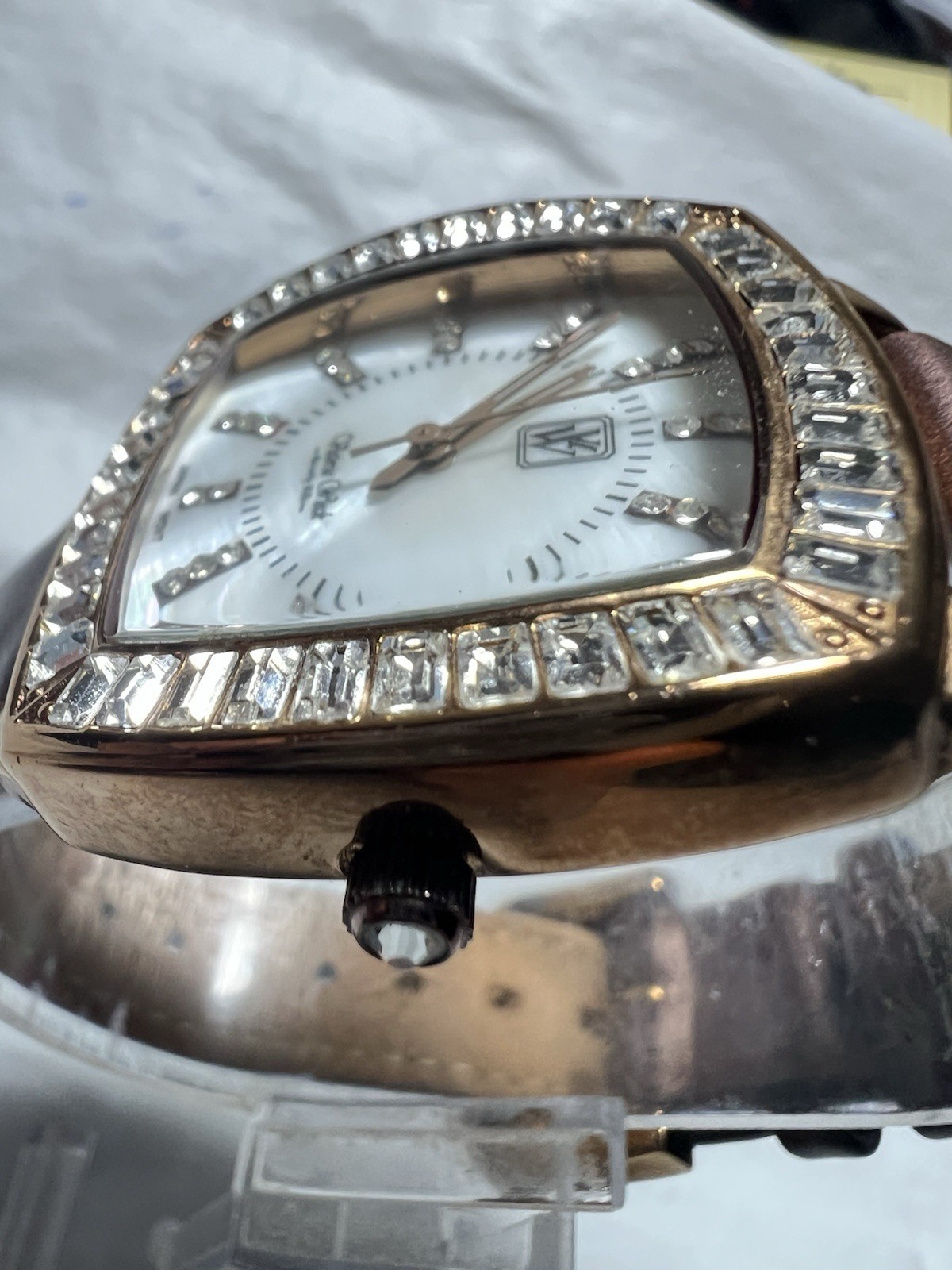 victoria wieck Beverly Hills,B8622, Crystal Studded, mother-Of-Pearl, ladies Wat