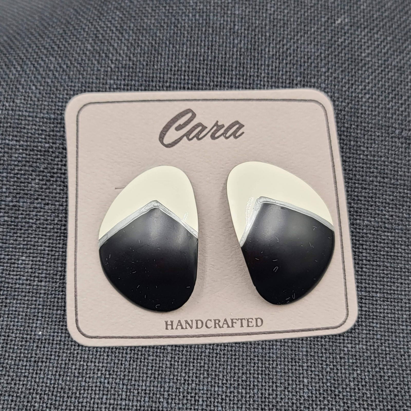 Vintage Black Gray White Enamel Cara Pierced Earrings New Old Stock NOS Prop 1.5