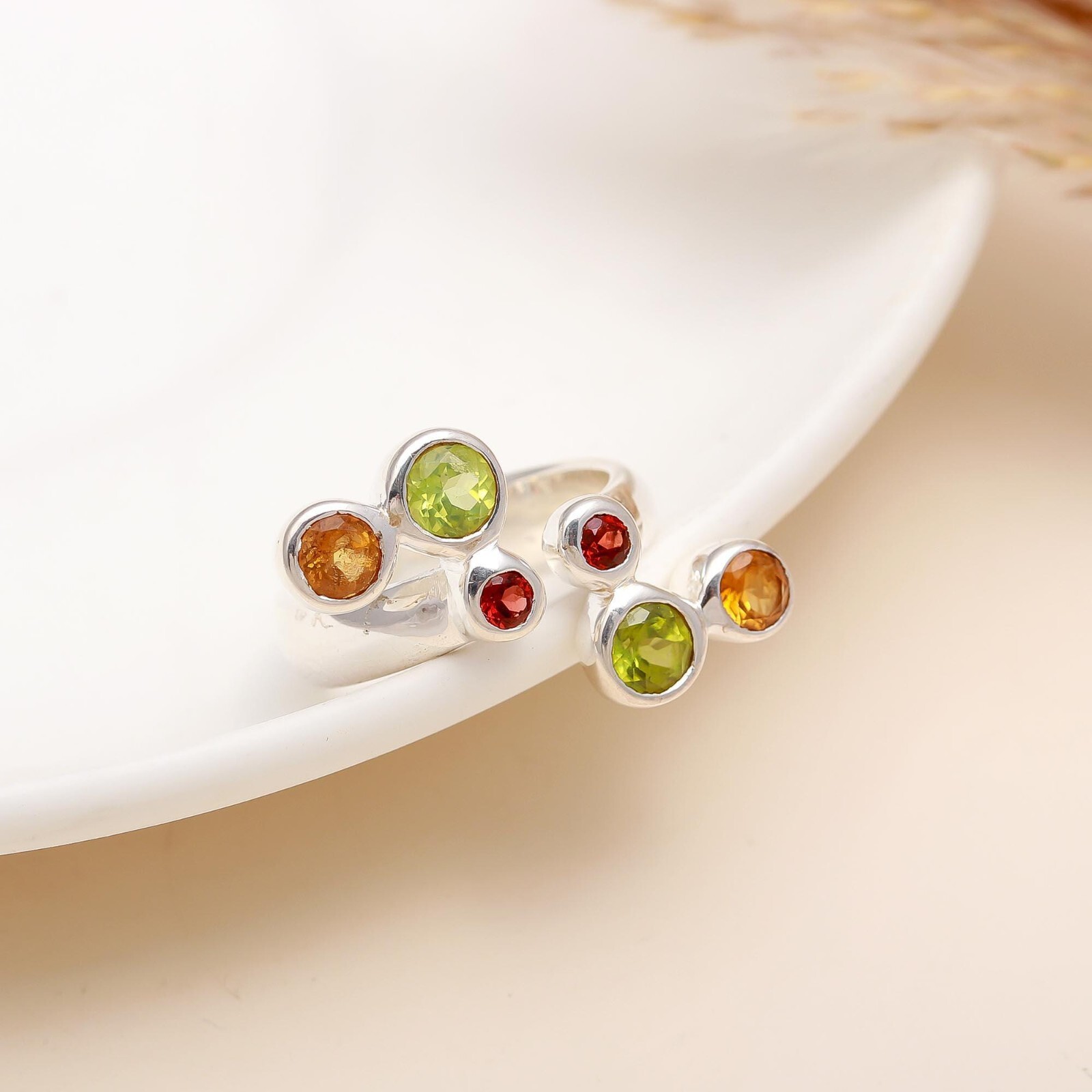 Peridot Gemstone Garnet Art Deco Statement Sister Prong Ring Jewelry 925 Silver