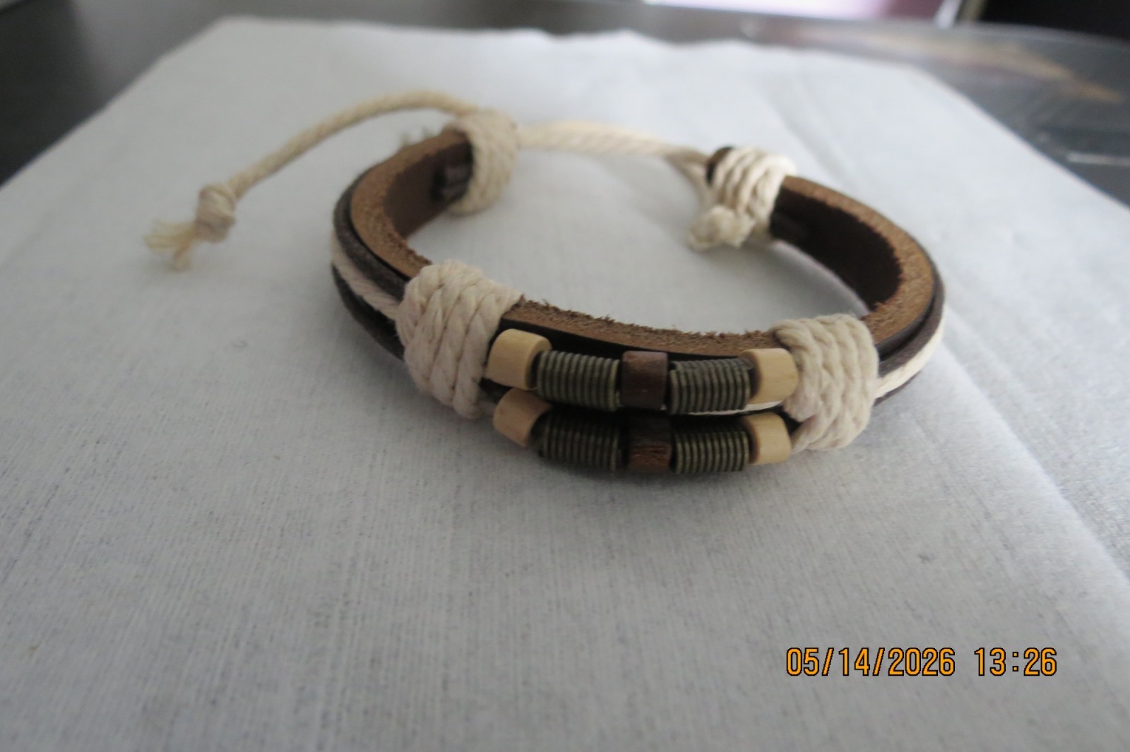 NWOT Men’s Leather Slip knot bracelet