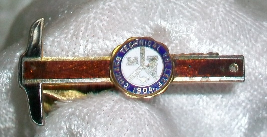Vintage 1950’s Kinney 24K Gold EP Chicago Technical College T-square Tie Clasp