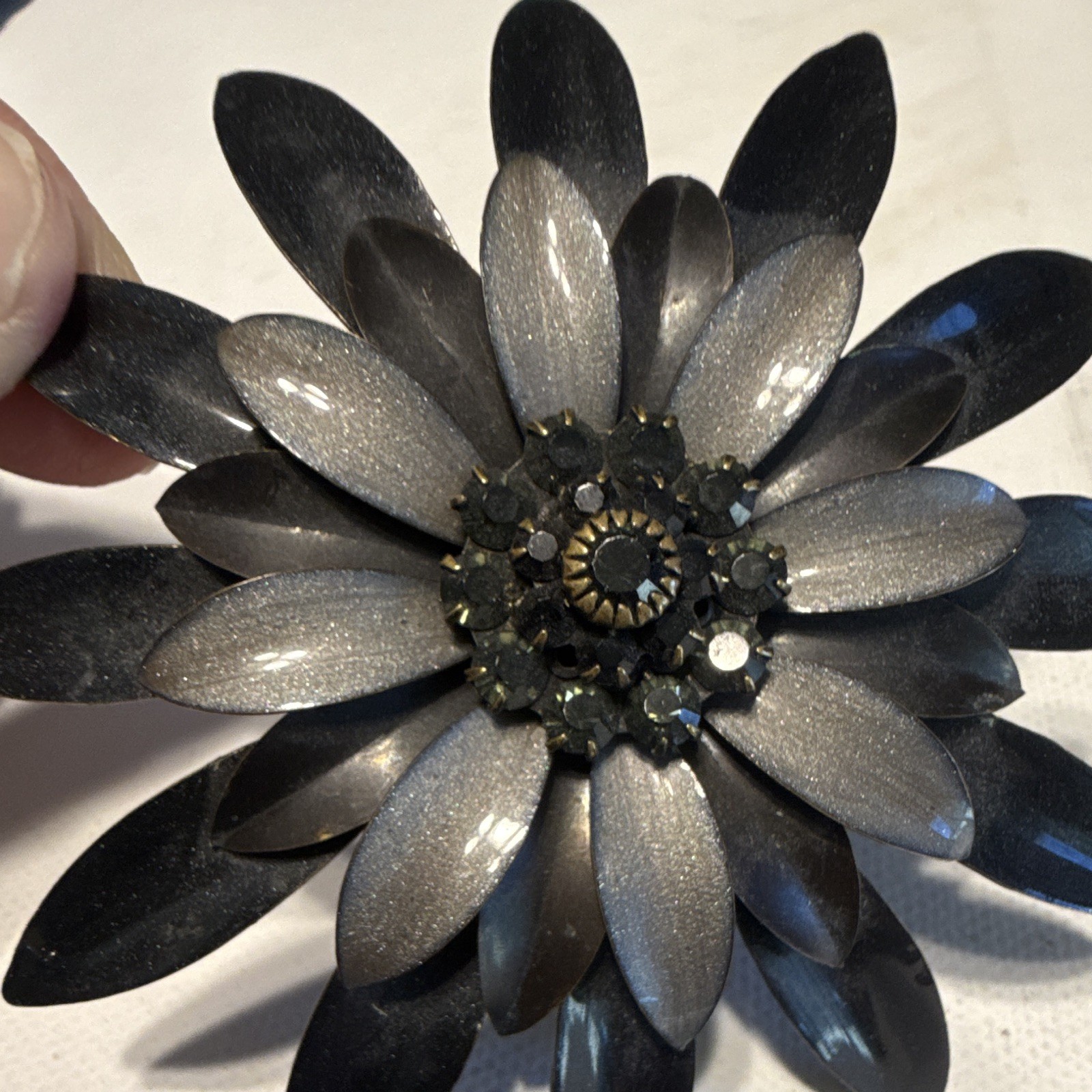 VTG Liz Palacios 3 dimensional floral brooch with AB rhinestones hard to find!