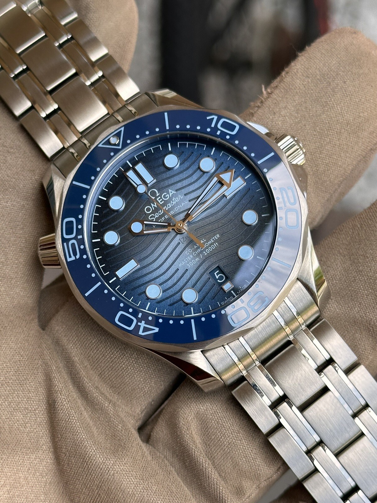 OMEGA Seamaster Diver 300M Summer Blue Unisex 75th Anniversary Edition NEW