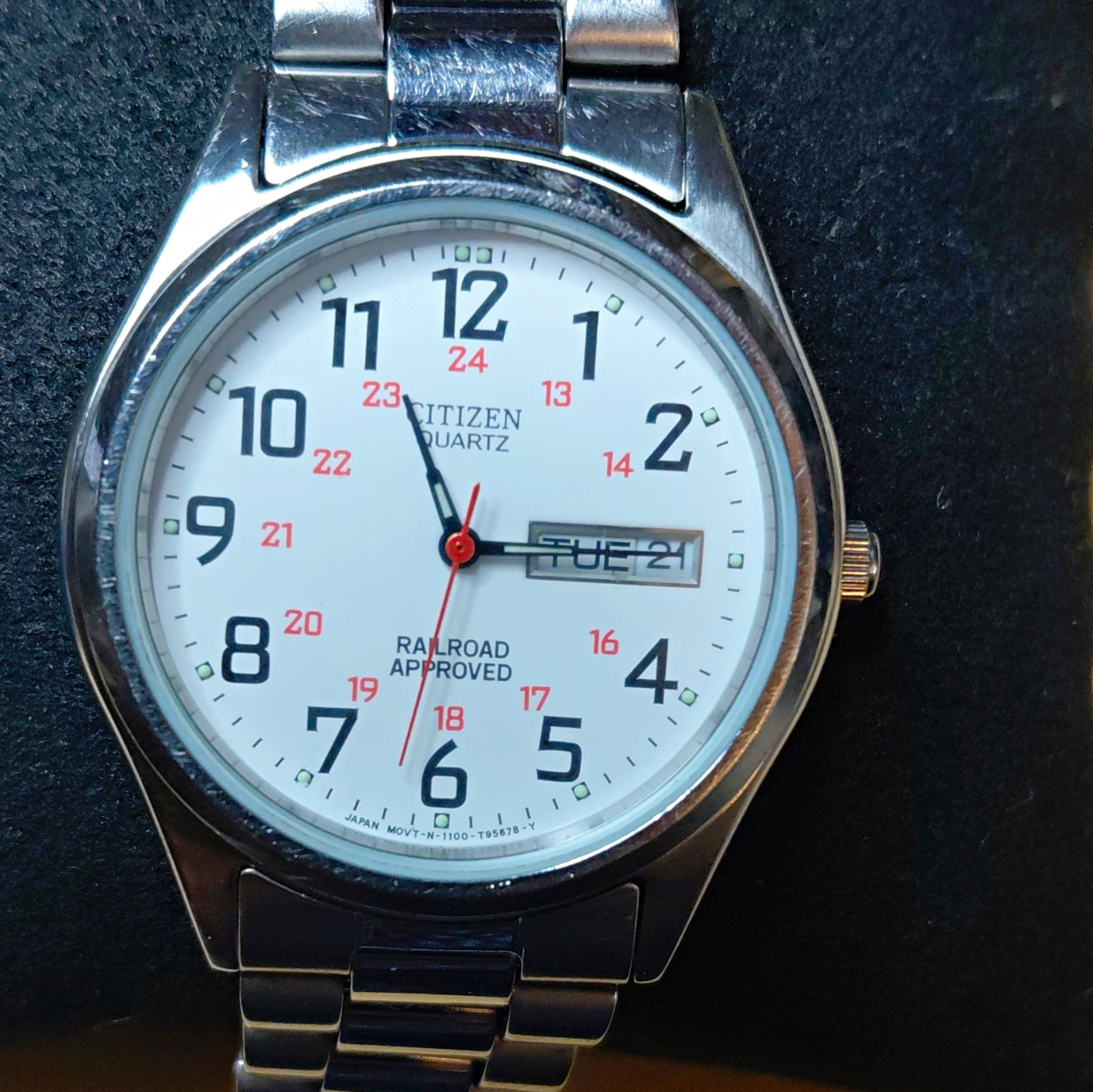 Citizen Quartz Analog Men’s Watch, Railroad, Day/Date, White Dial, SS Bracelet