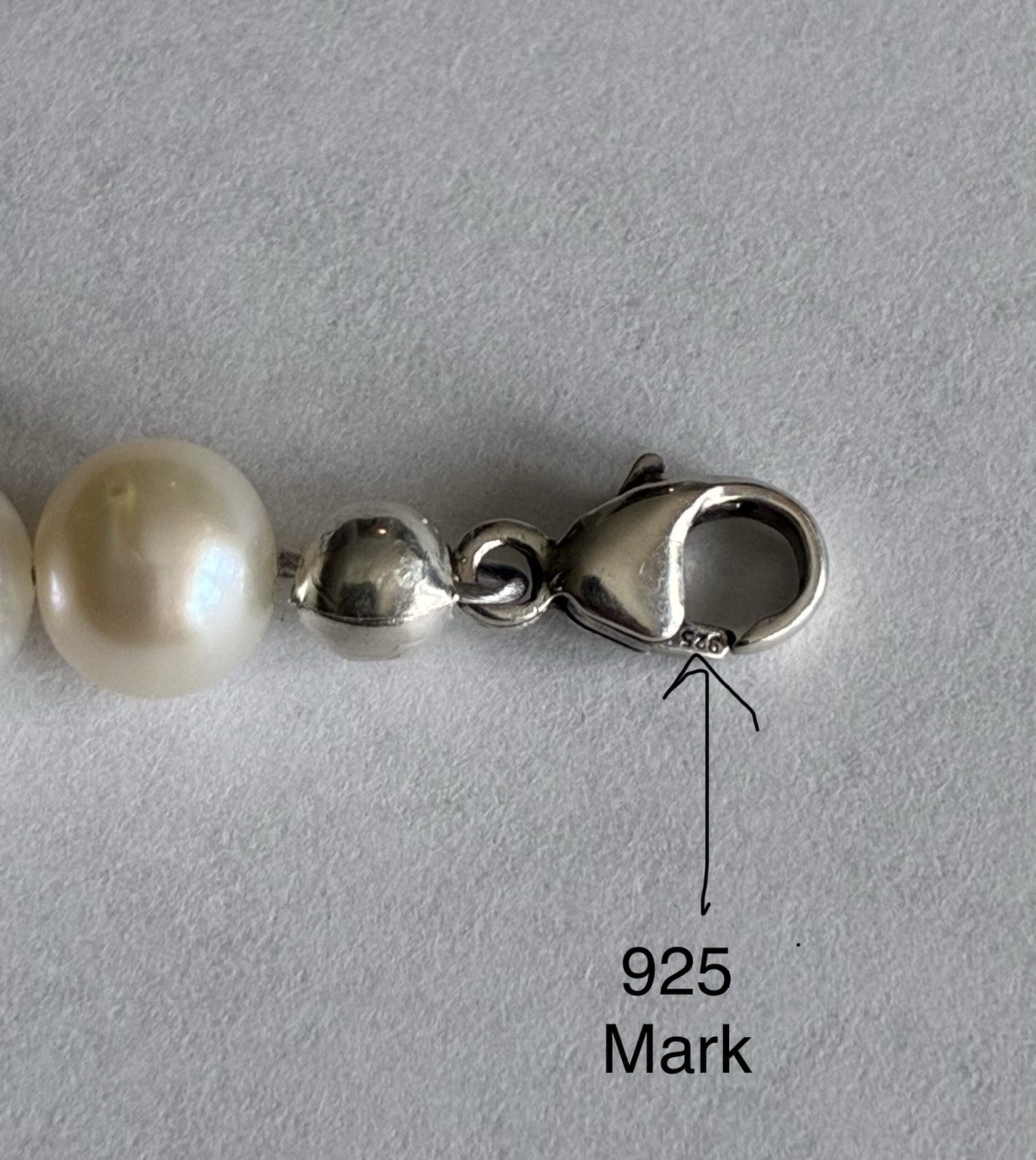 White Cream Freshwater Pearl Bracelet With 925 Sterling Silver Clasp 7.5 Inches