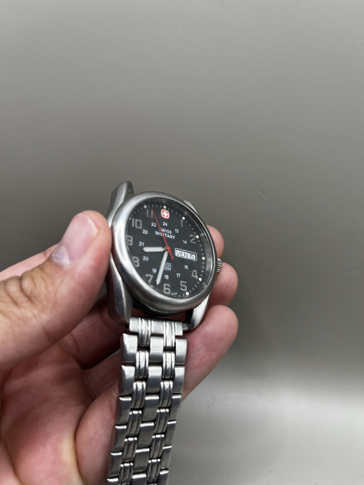 Authentic SWISS MILITAY 096-1009 100M Stainless Steel 9.5in watch Needs Battery