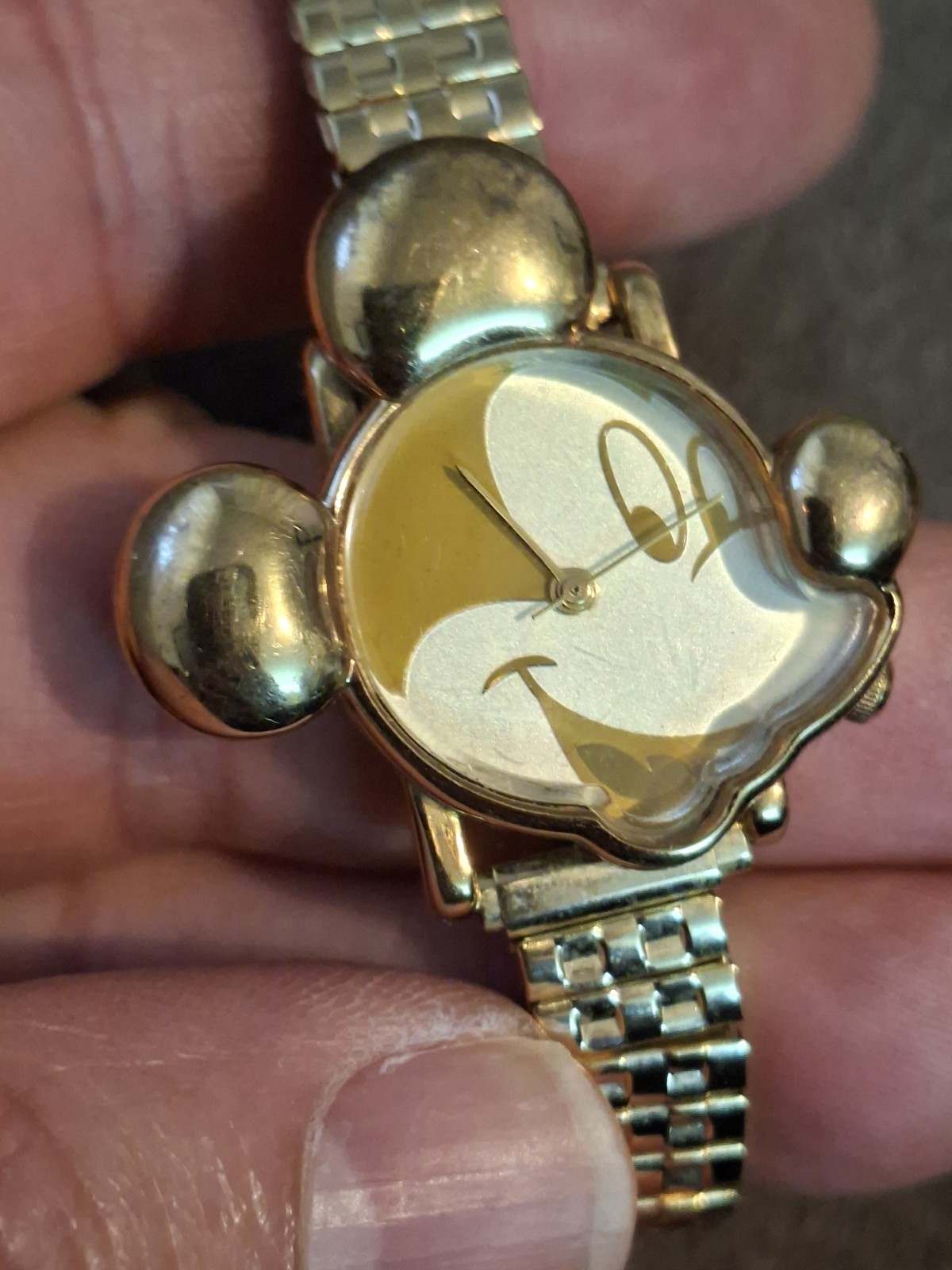Vintage Disney Mickey Mouse MU0729 Gold Tone Quartz Watch SII Japan Runs