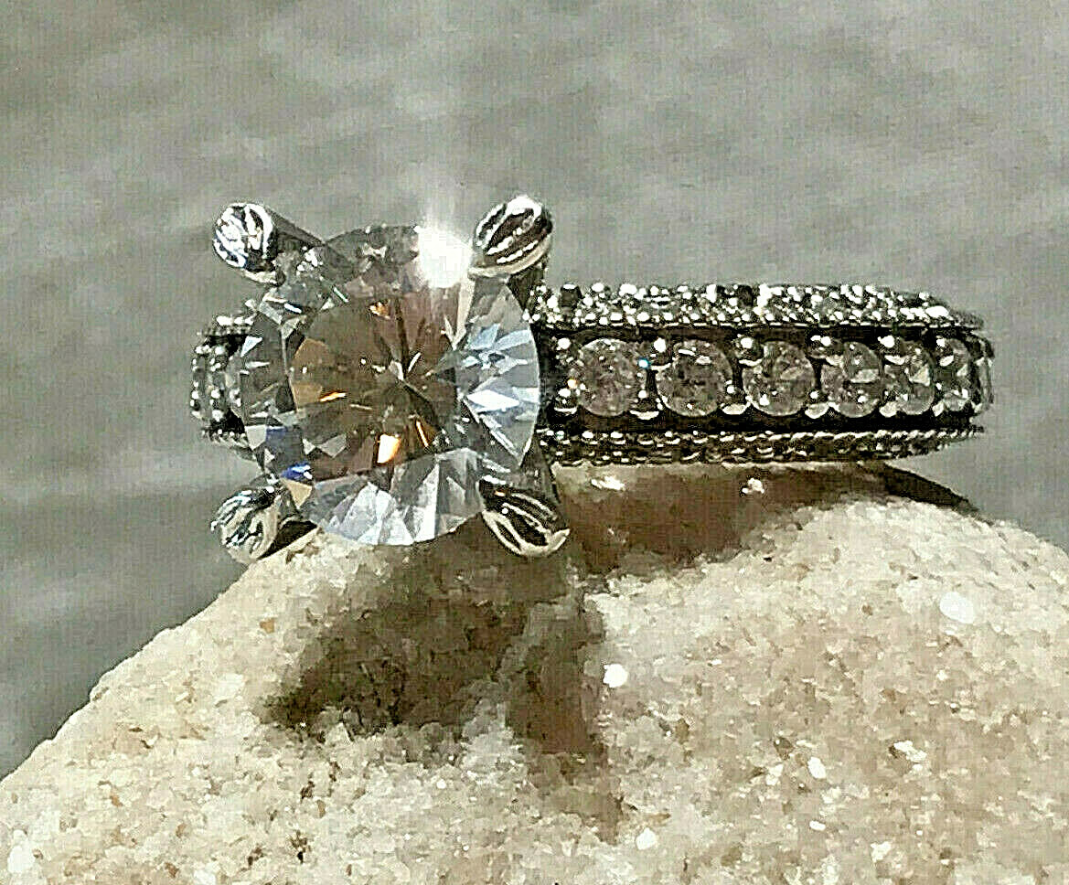 Sterling Silver Ring 5.09g Fine Jewelry Size 5.25 Clear Round Stone Prong