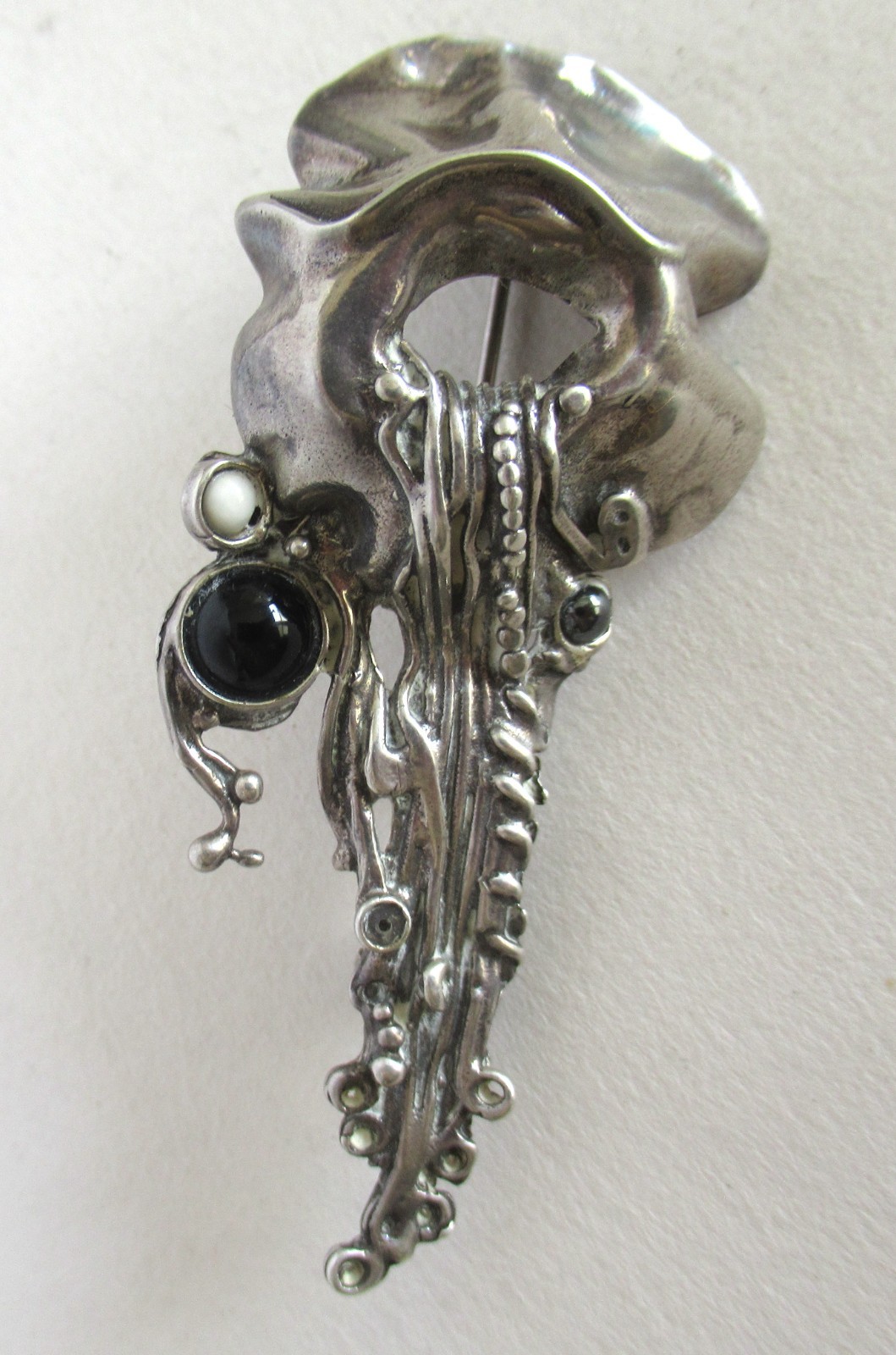 2.44 INCHES STUDIO STERLING BRUTALIST BROOCH w STONES