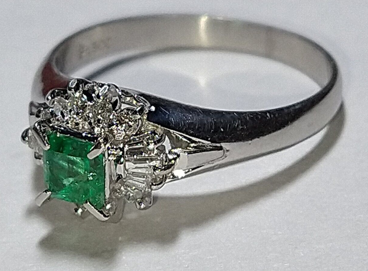Solid platinum 0.57 carat natural emerald diamond ring 4.5 grams – pt900