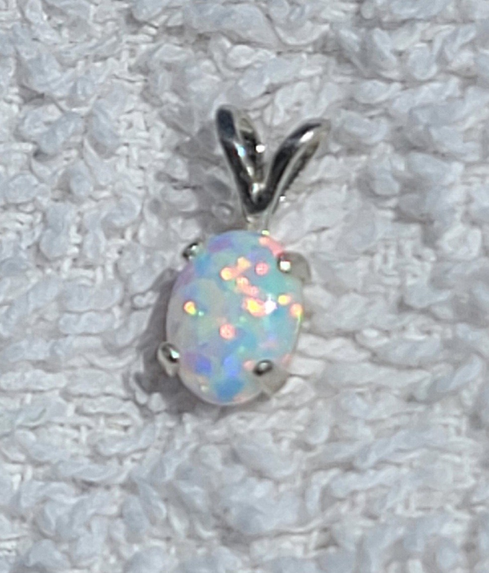 Australian Fire Opal Pendant Natural 8×6 Oval 925 Sterling Silver (SEE DETAILS)