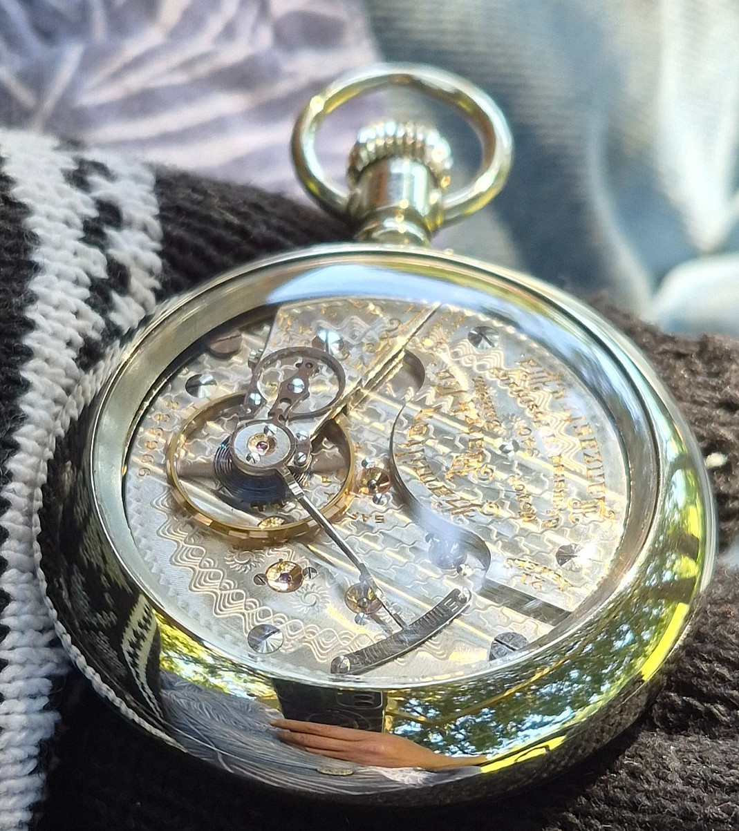 1903 Hamilton 940 21Jewel 18s Scarce Railroad Watch. Display back ~ Serviced!