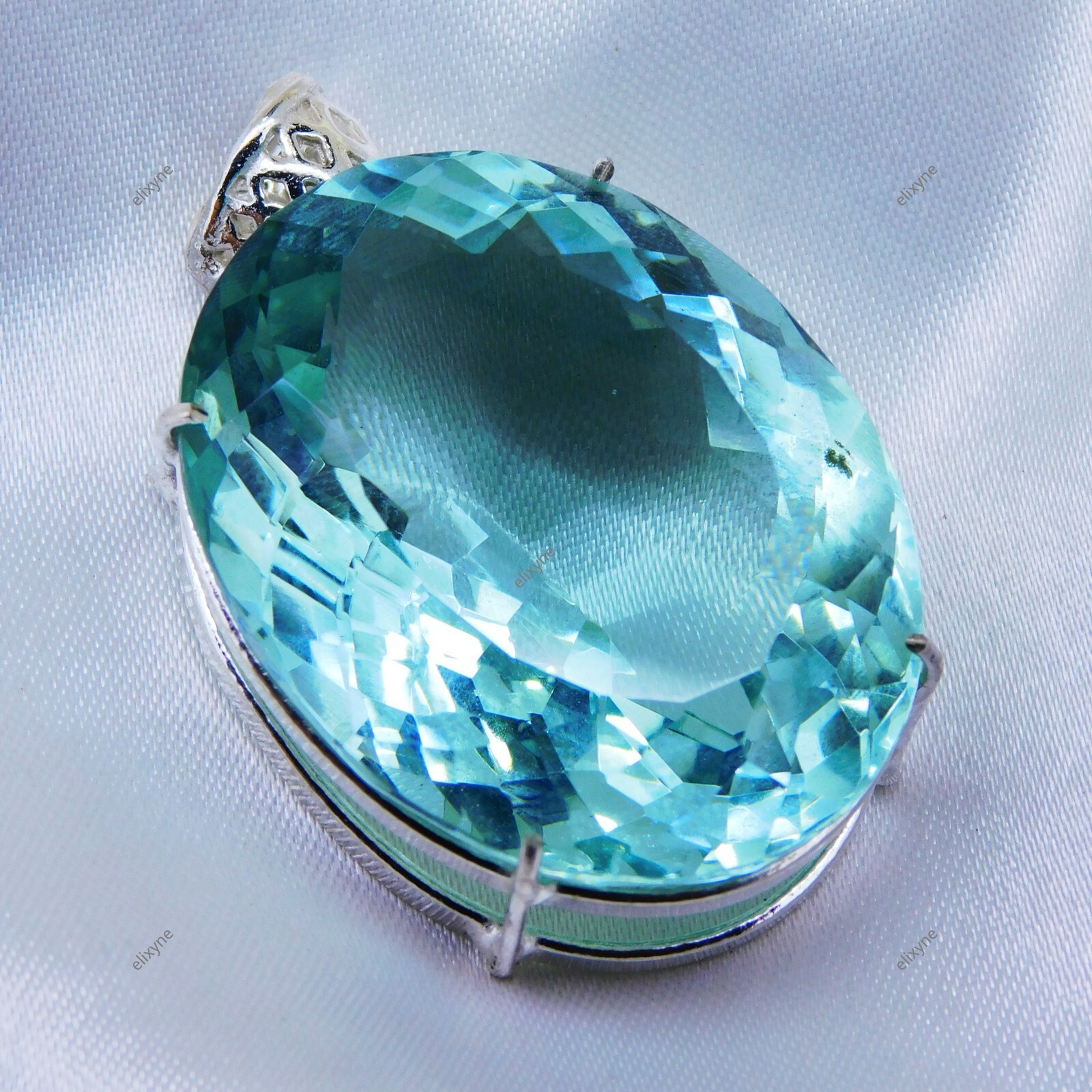 Natural 165+ Ct Certified Blue Aquamarine Pendant Oval Cut Gemstone