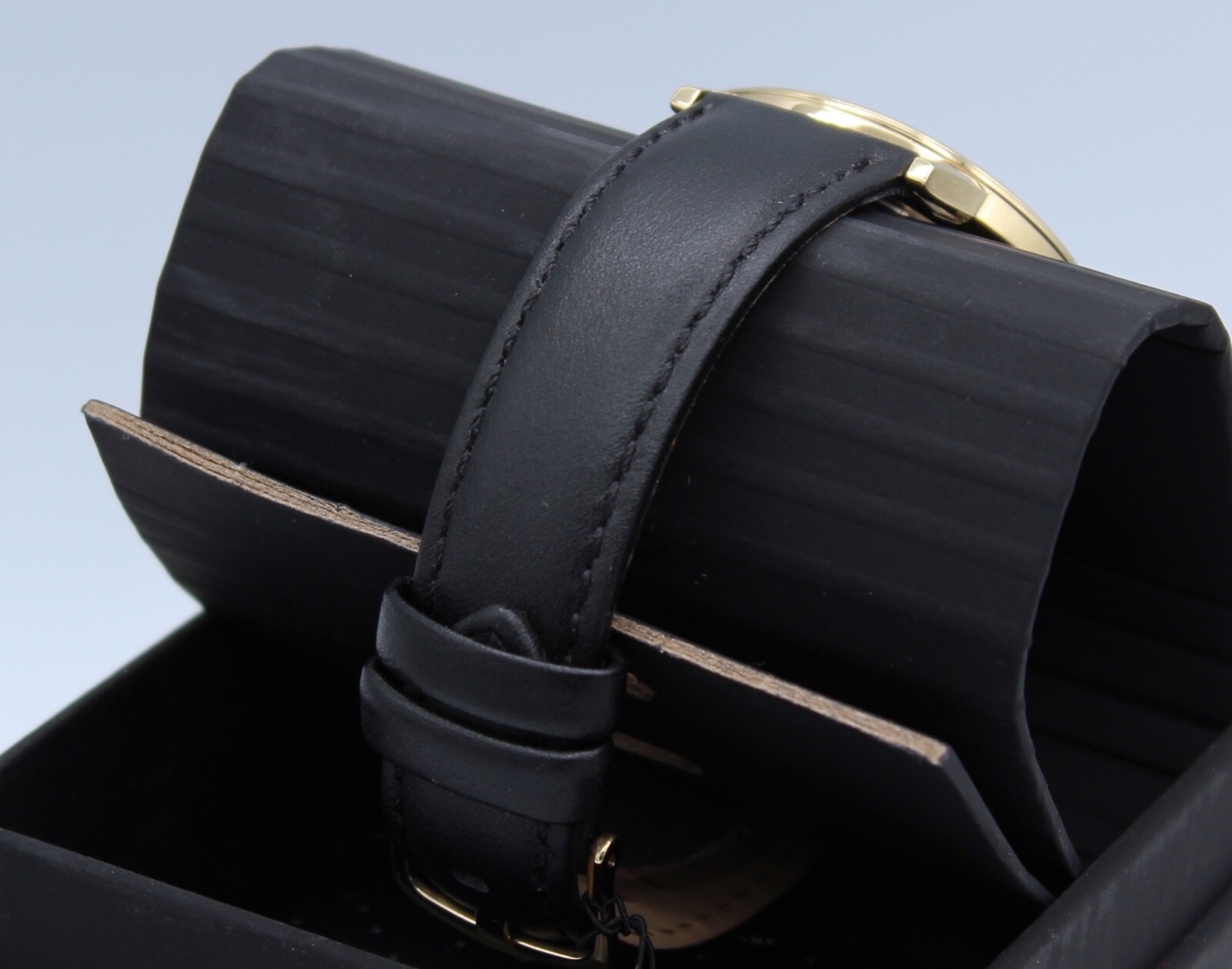 NEW AUTHENTIC ARMANI EXCHANGE CAYDE ICON GOLD BLACK LEATHER MEN’S AX2741 WATCH