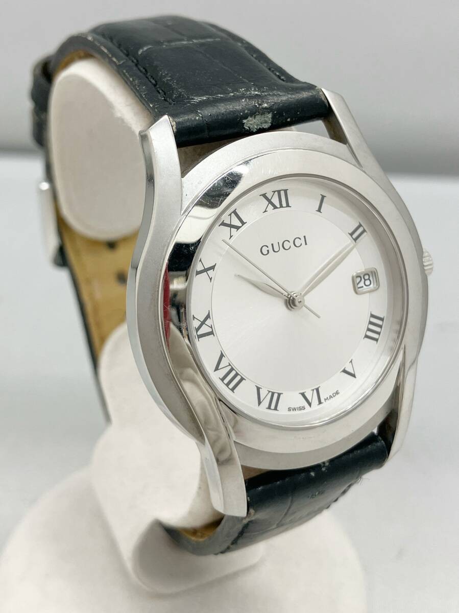 GUCCI 8500M Quartz Analog Men’s Wristwatch Case Size 35mm Used Silver Black