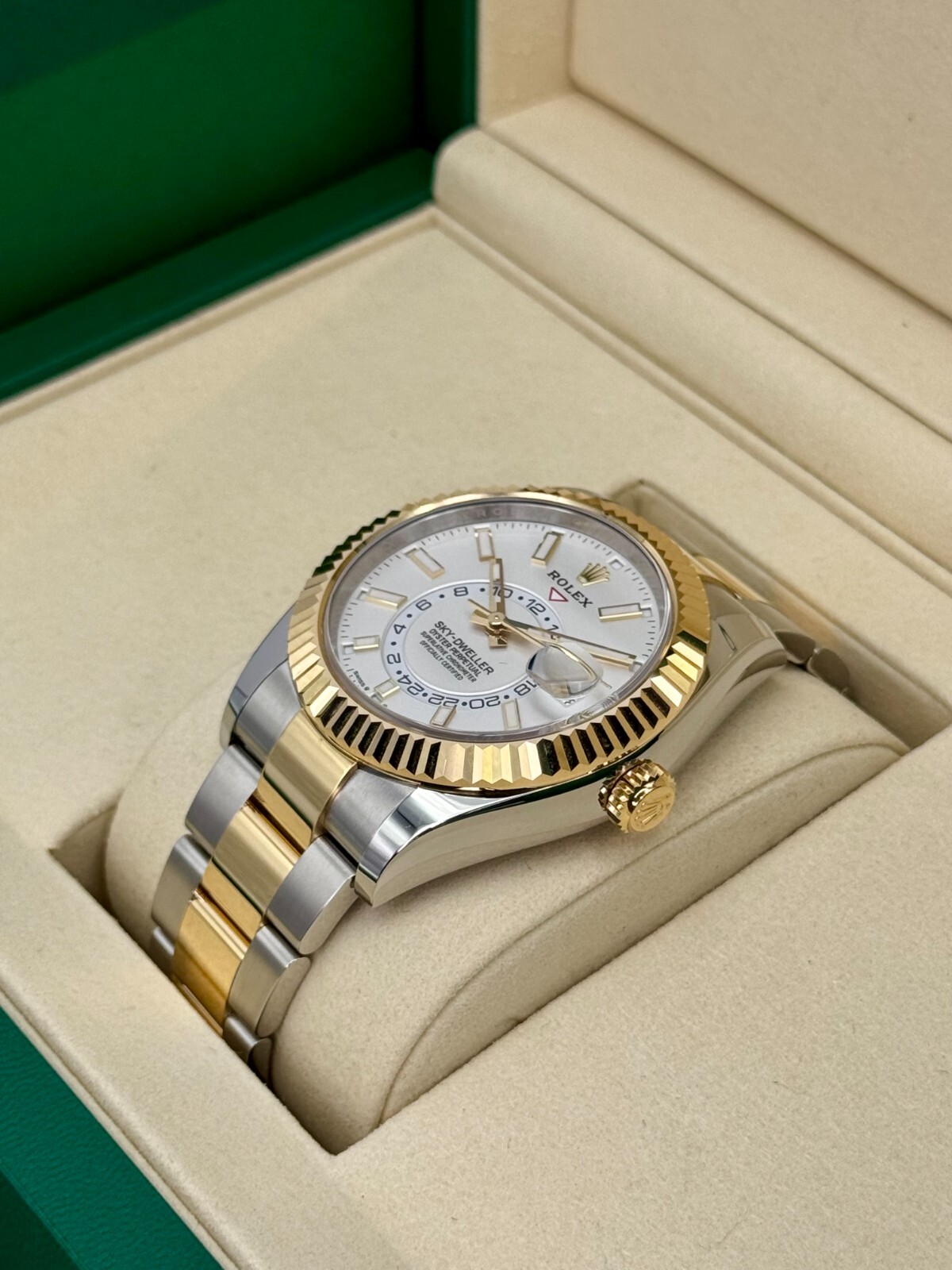 NEW 2025 Rolex Sky-Dweller 42mm 336933 Two-Tone Oyster White Dial