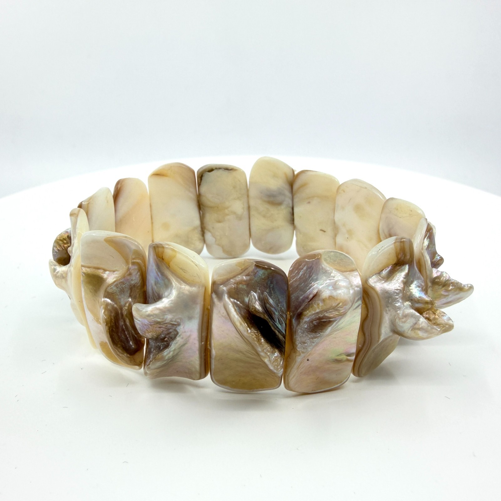 Vintage Mother of Pearl Shell Statement Bracelet Iridescent Coastal Chic Stretch