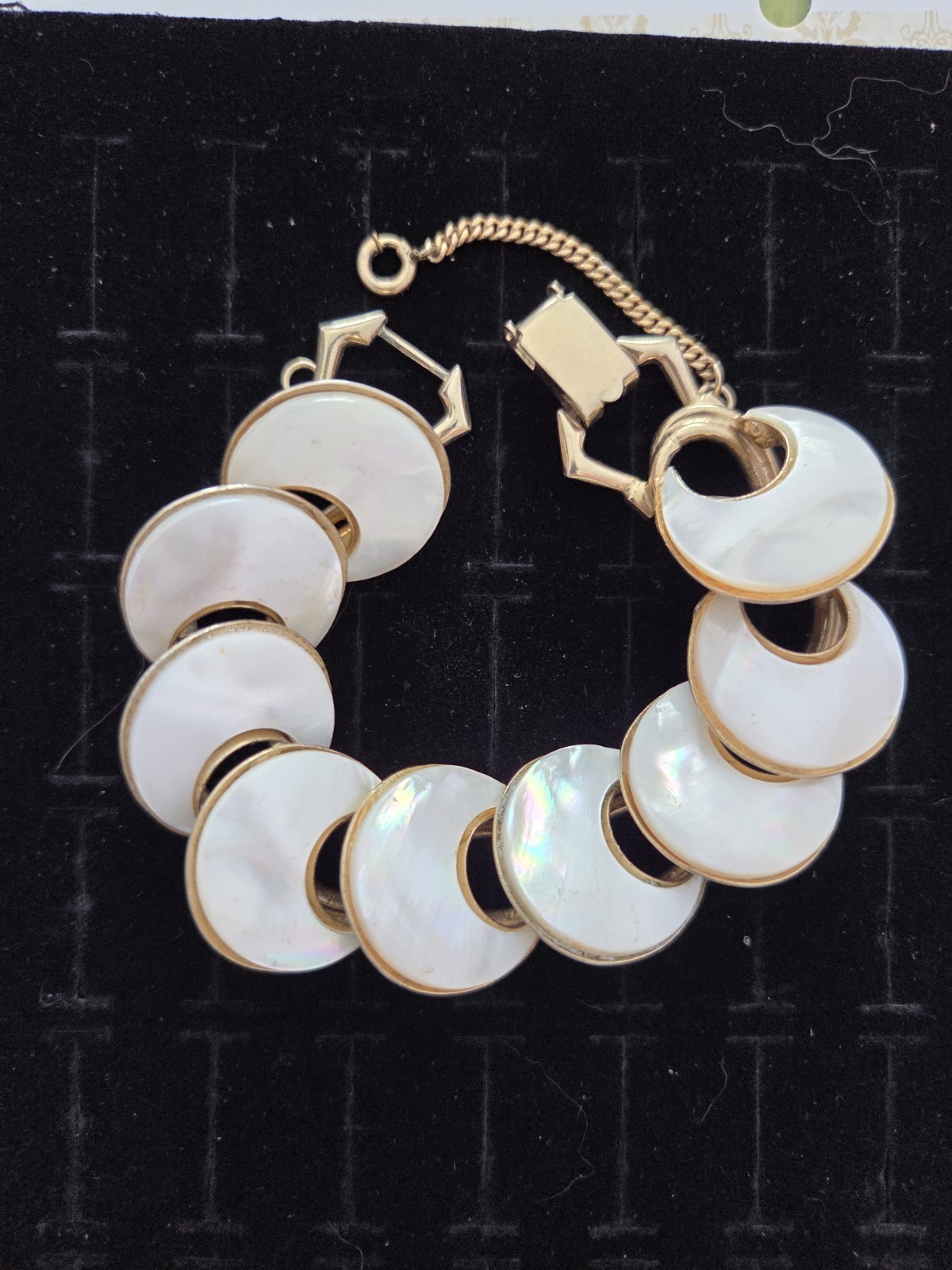 Vintage MCM Gold Tone MOP Bracelet Crescent Moon Panel Safety Chunky Chain 7.75″