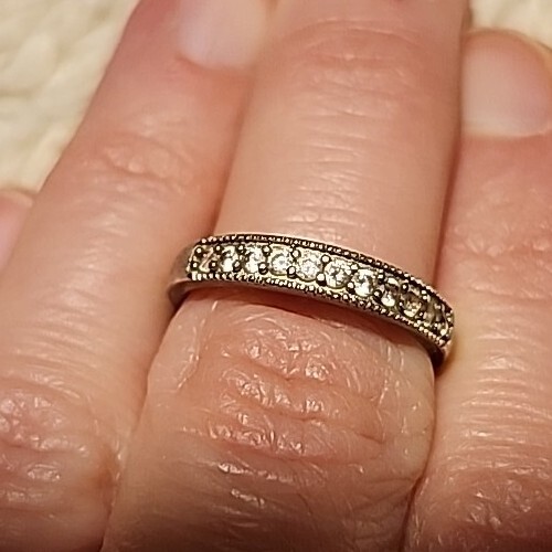 • FZN Fuzion Creations CN 925 Multi-Stone Sterling Silver Thin Ring Size 7