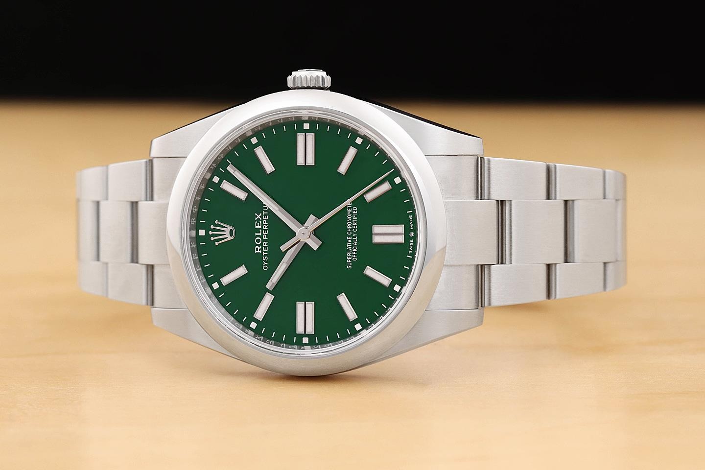 2024 CARD ROLEX OYSTER PERPETUAL 41MM 124300 GREEN STEEL OYSTER BAND WATCH