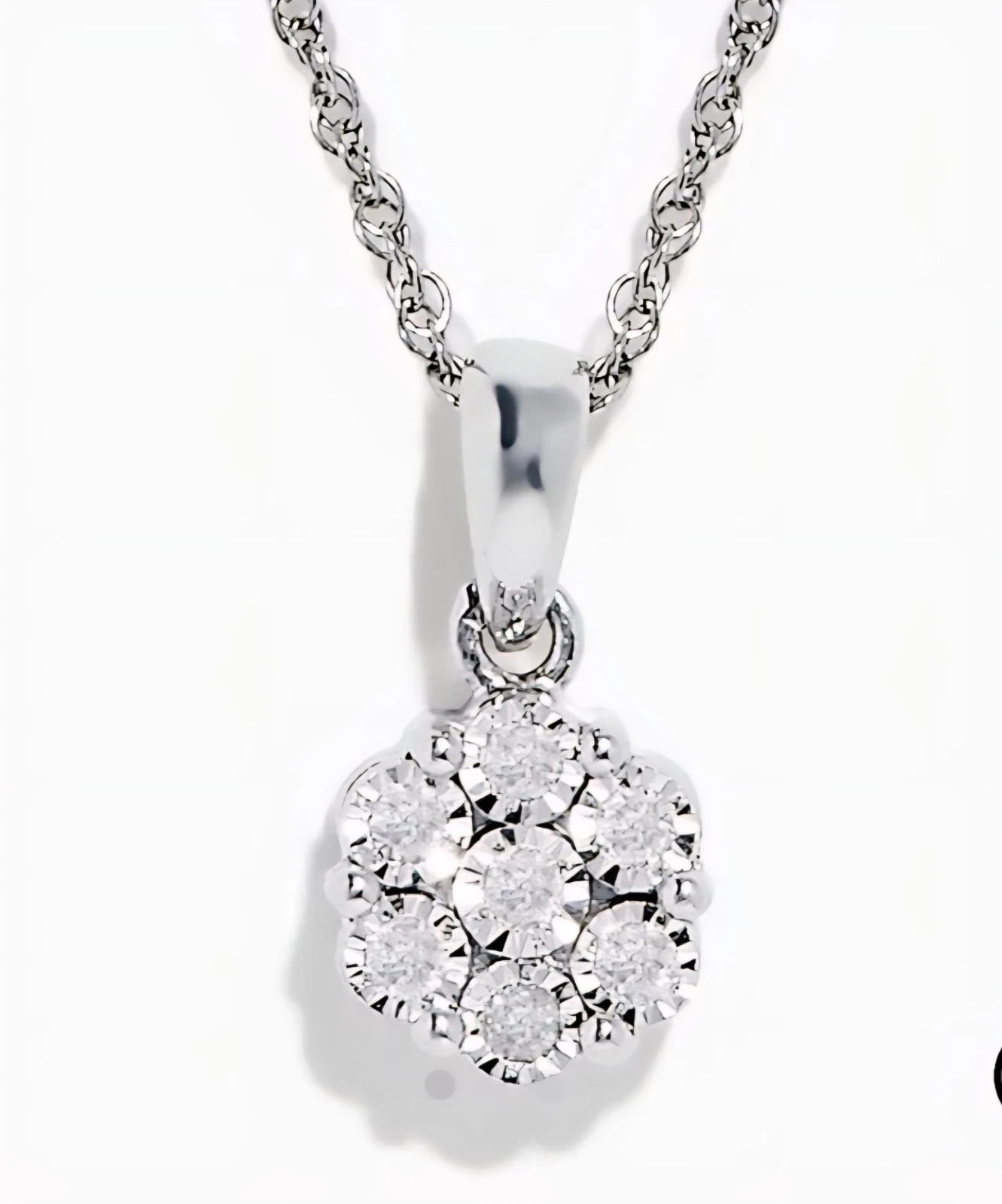 $200 EFFY 925 Sterling Silver 18″ Chain Necklace and Pendant, 7 Genuine Diamonds