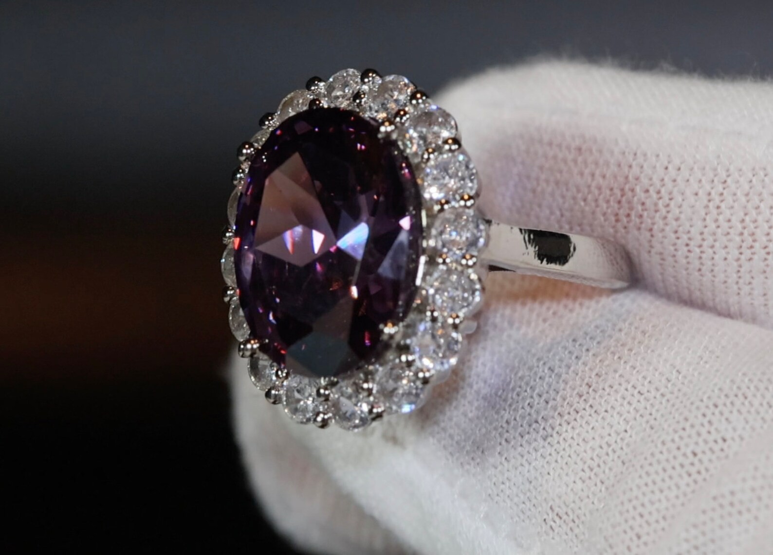 5.50 Ct Oval Cut Natural Amethyst Diamond Wedding Ring 14K White Gold Size 7