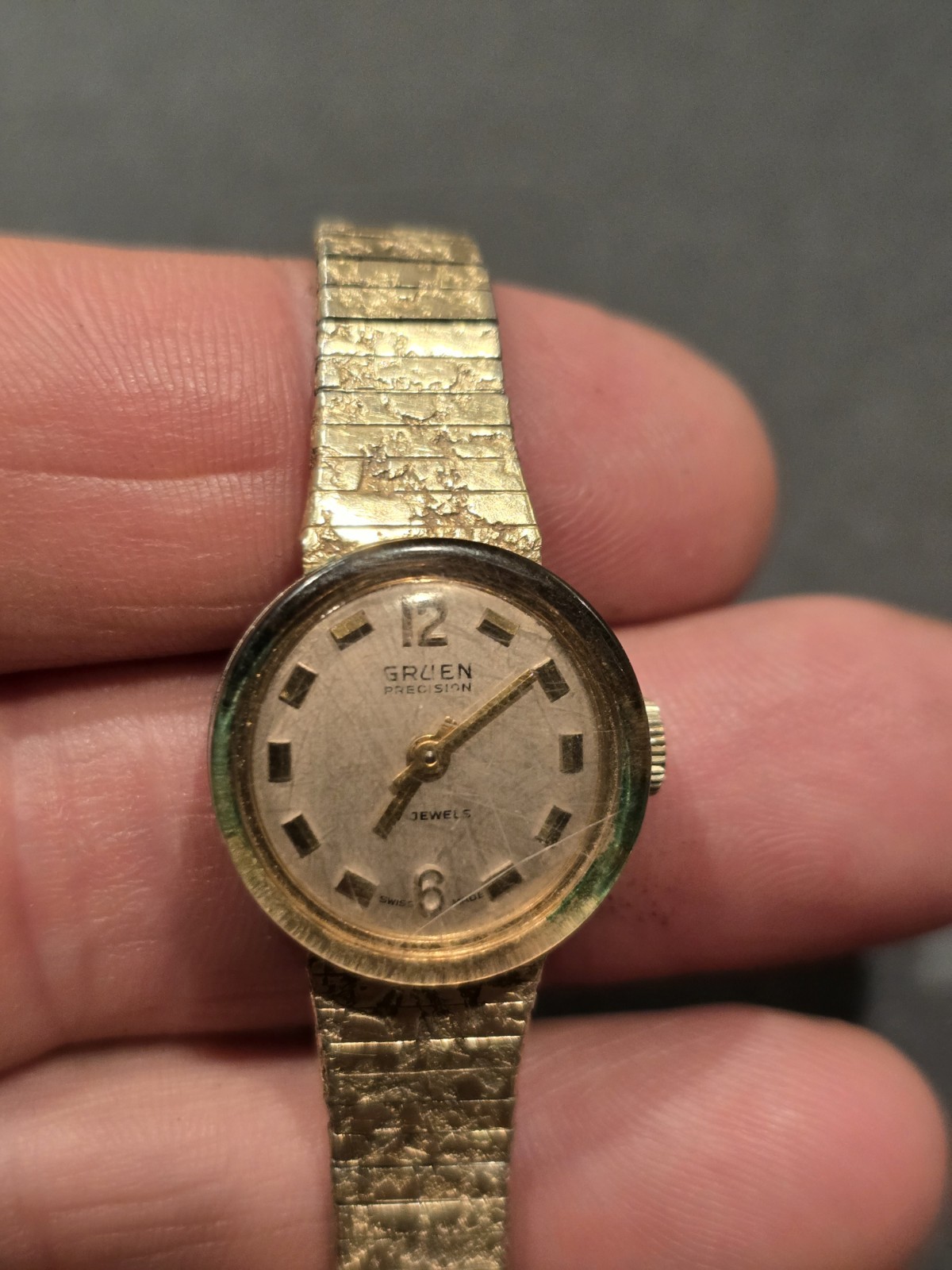 Vtg Gruen Precision 17 Jewels Swiss Made 10K Gold Filled Ladies Watch As IS (B)