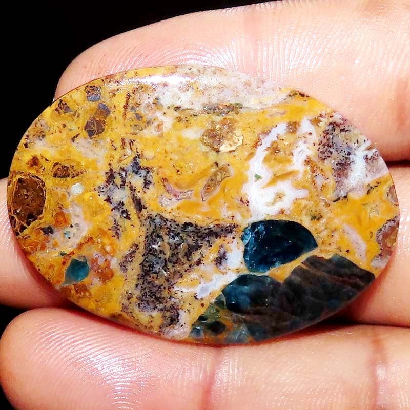 100% Natural Designer APATITE Cabochon 72.40 Cts. gemstone 35X49X5 mm Oval Shape