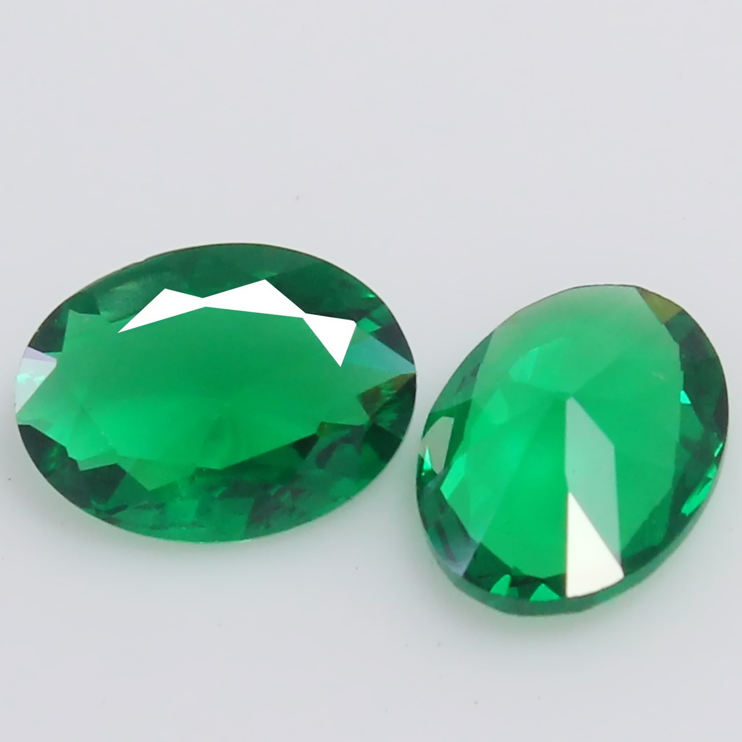 Natural Certified MUZO Colombian Green Emerald 4×3 MM Oval Pair Stunning Gems