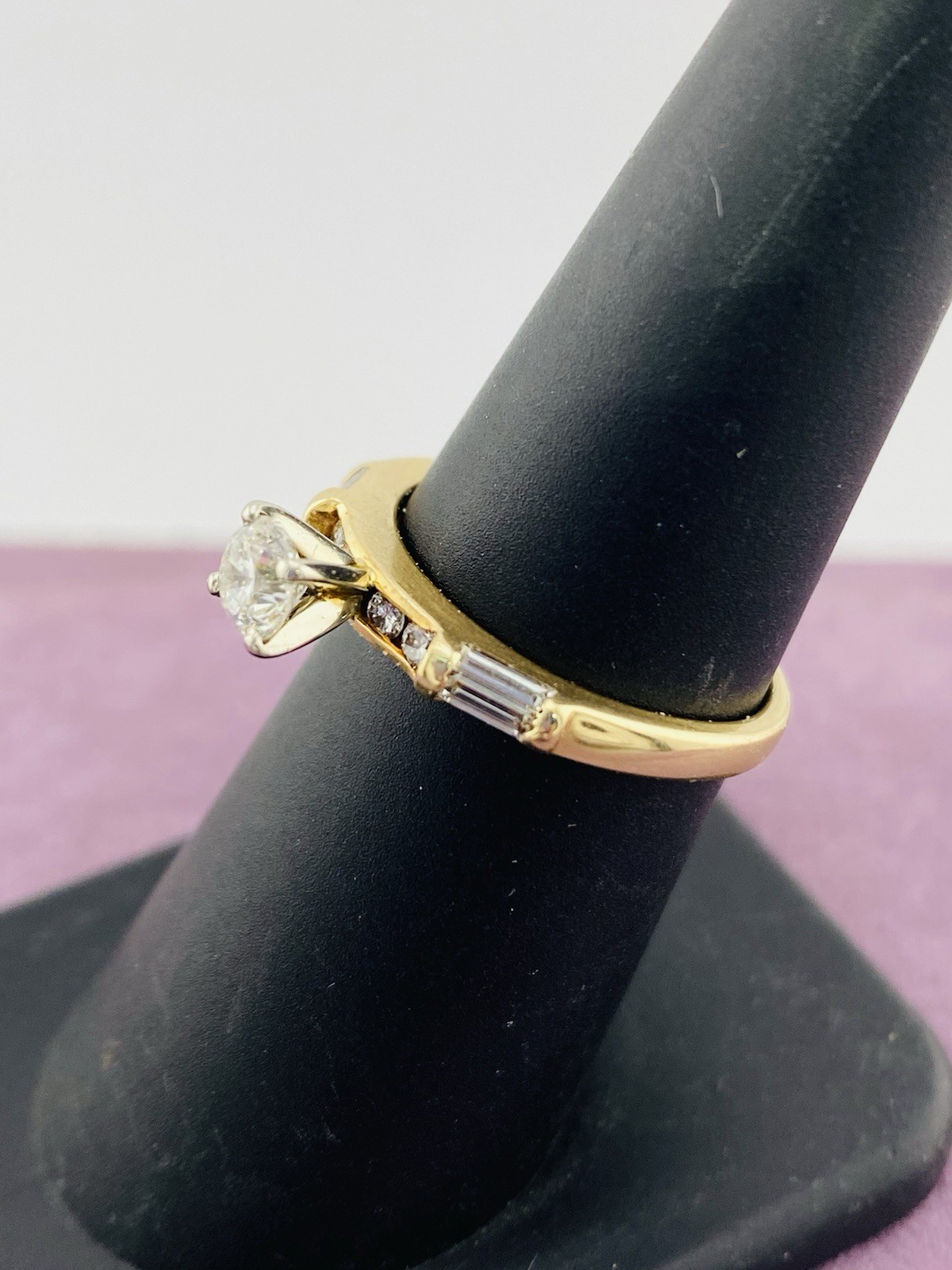 14kt Two-Tone .67ctw VS/SI, G .41ctr SI1,G RBC w Baguettes Size 6.75 1013416-5