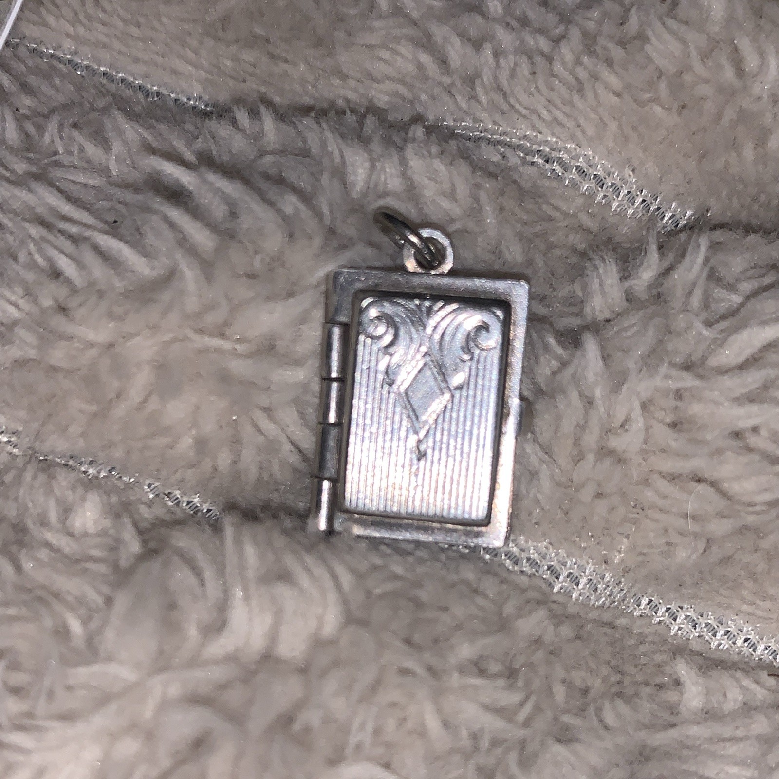 925 Silver Rectangle Book Locket Pendant Charm Hinged No Stone Silver Tone